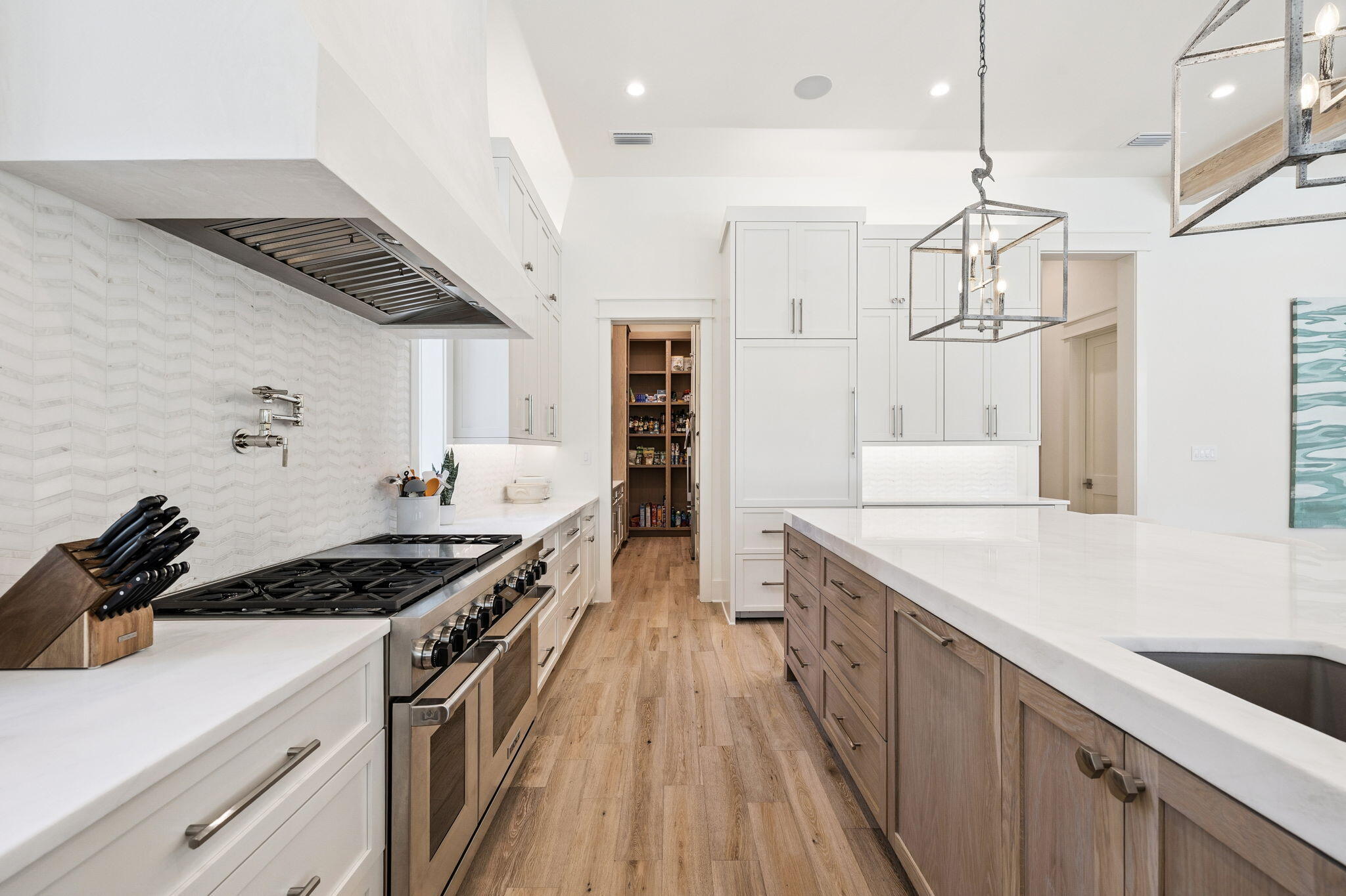 BURNT PINE - Residential