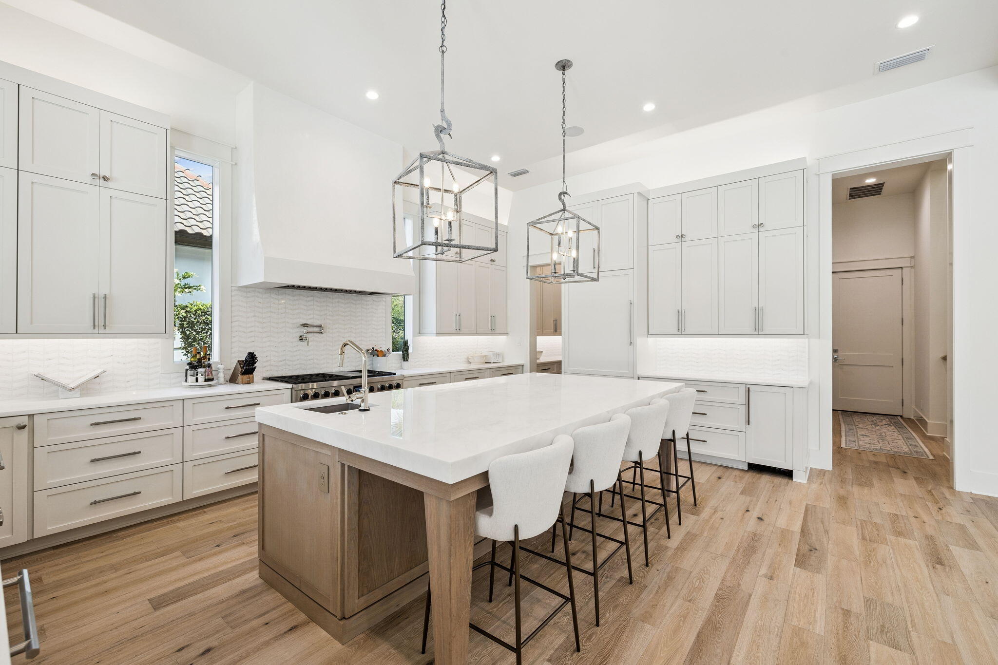 BURNT PINE - Residential