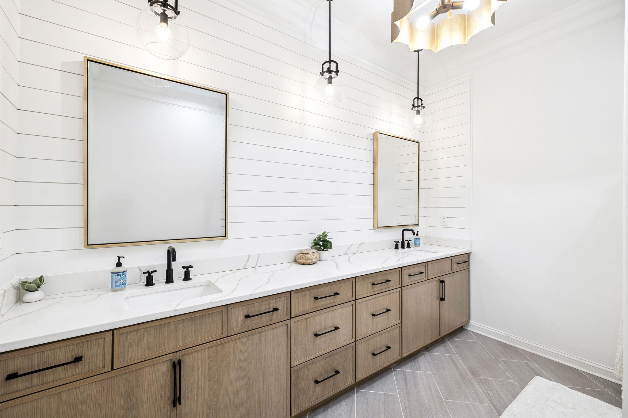 REGATTA BAY PH 1 - Residential