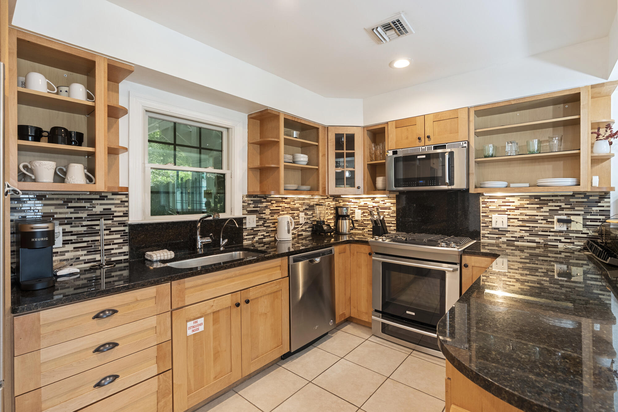 EASTERN LAKE ESTATES - Residential