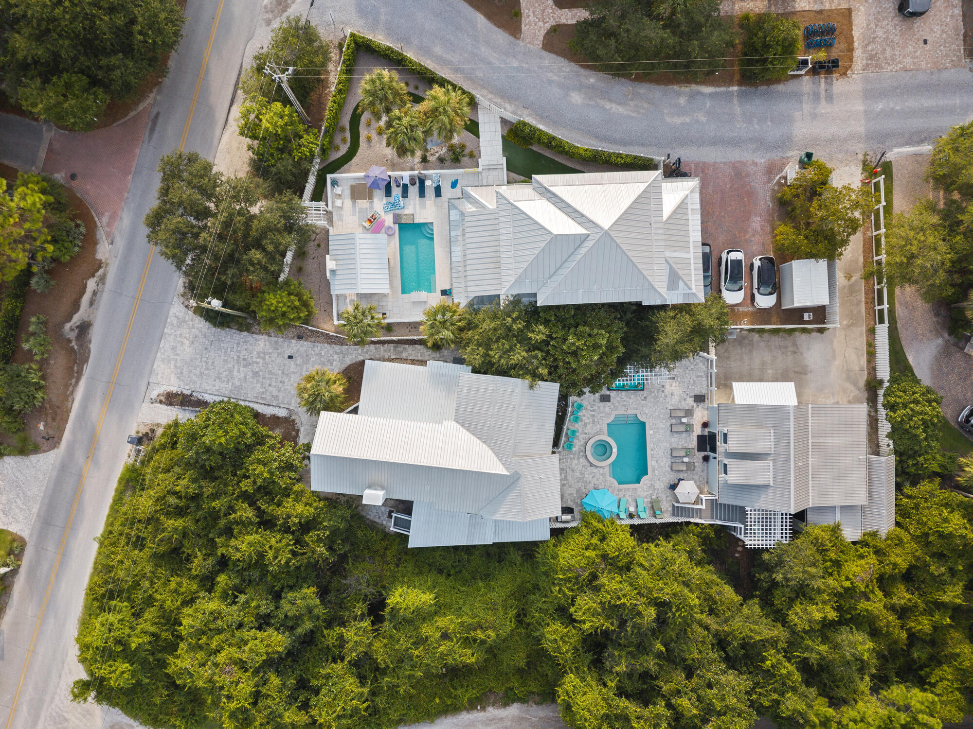 EASTERN LAKE ESTATES - Residential