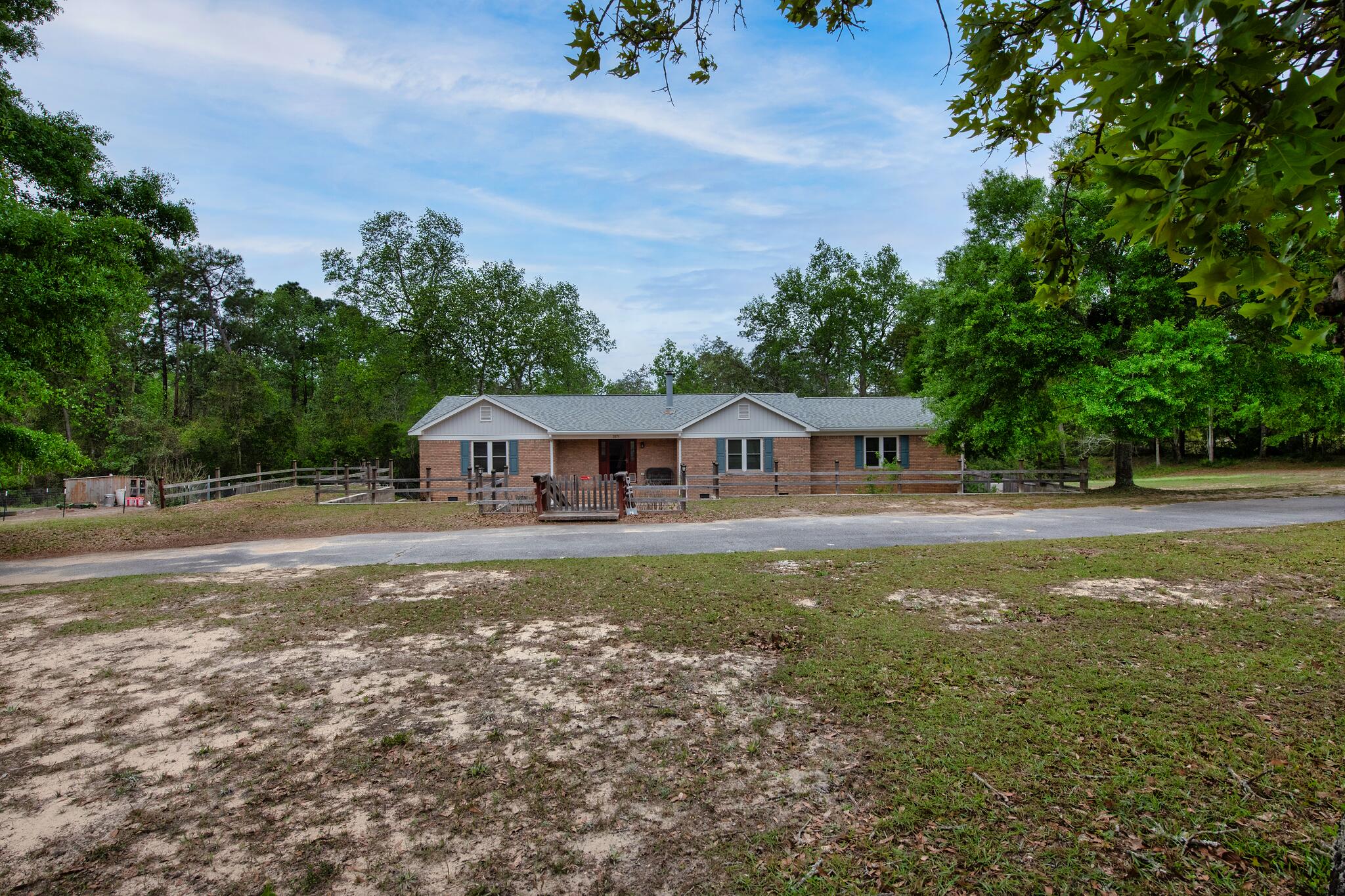 BARRINEAU PARK EST - Residential