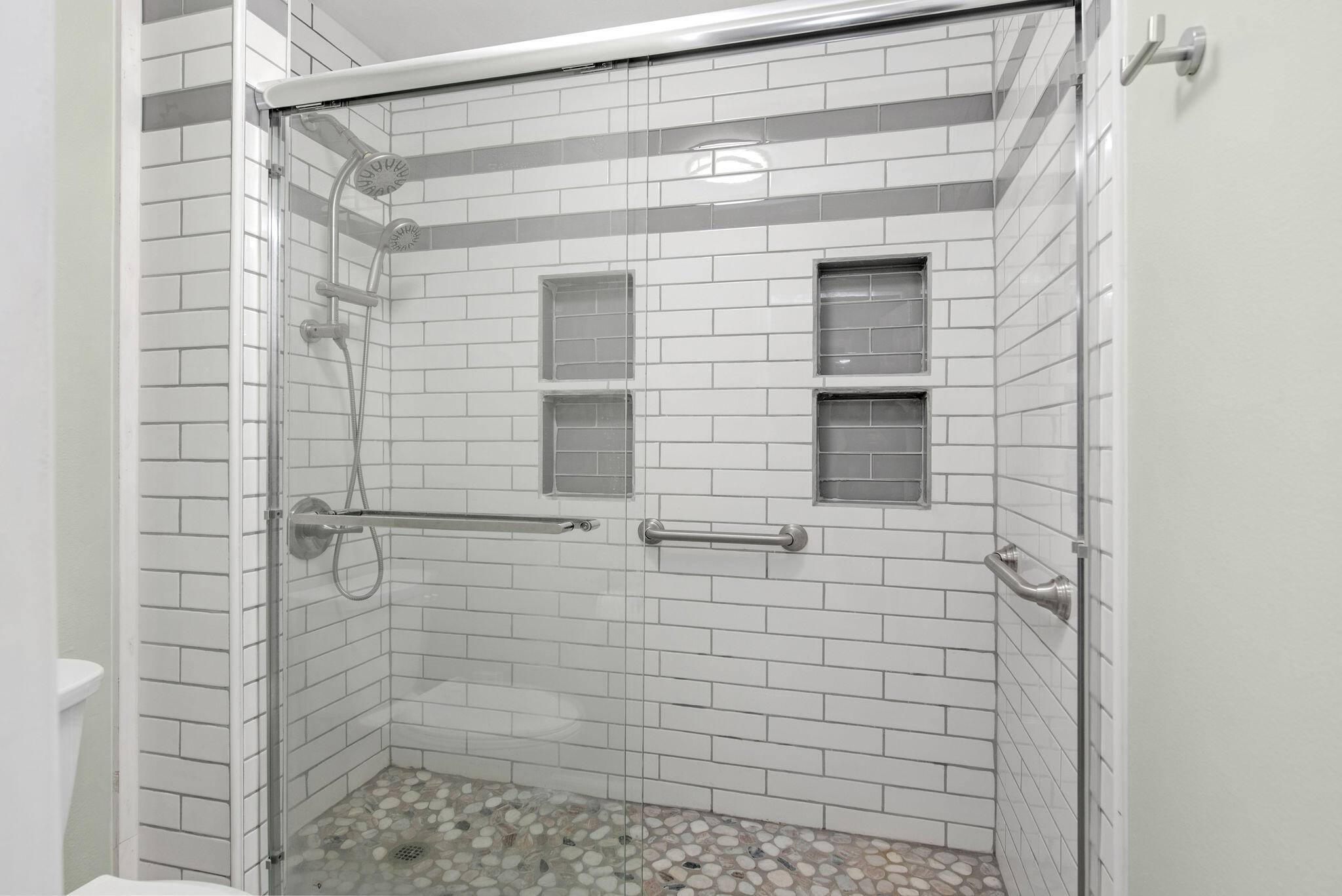 BARRINEAU PARK EST - Residential