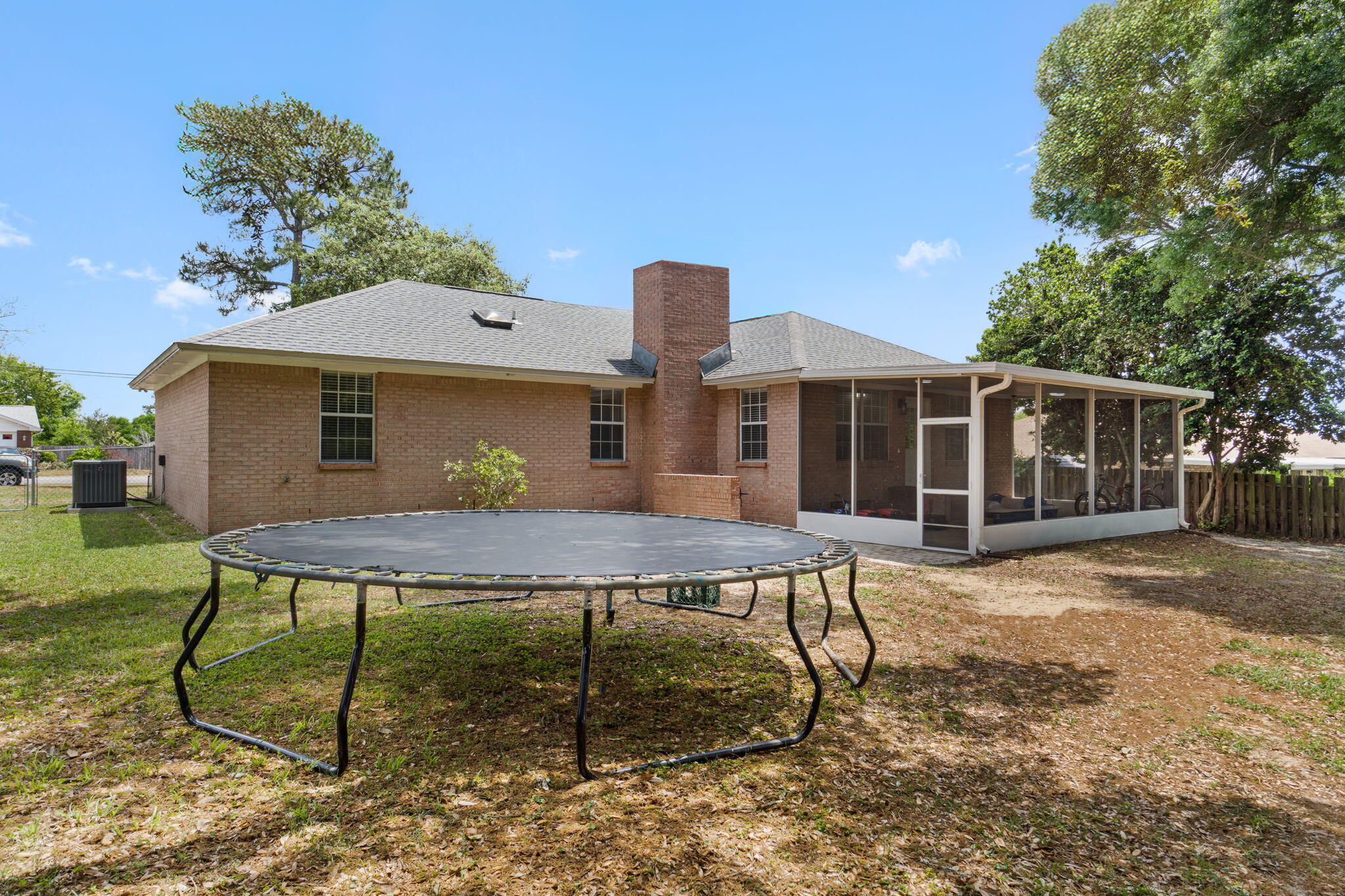 NORTHVIEW ESTATES 3RD ADDN - Residential