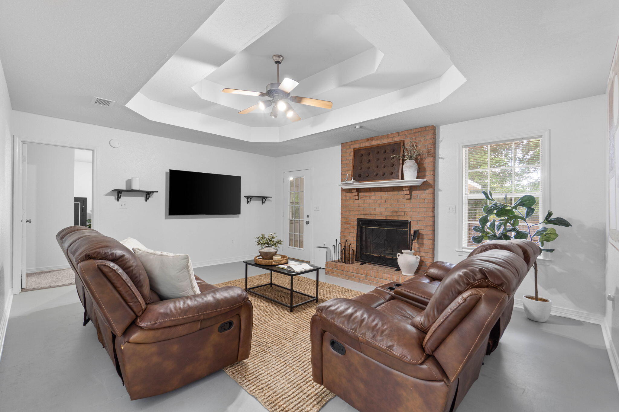 NORTHVIEW ESTATES 3RD ADDN - Residential