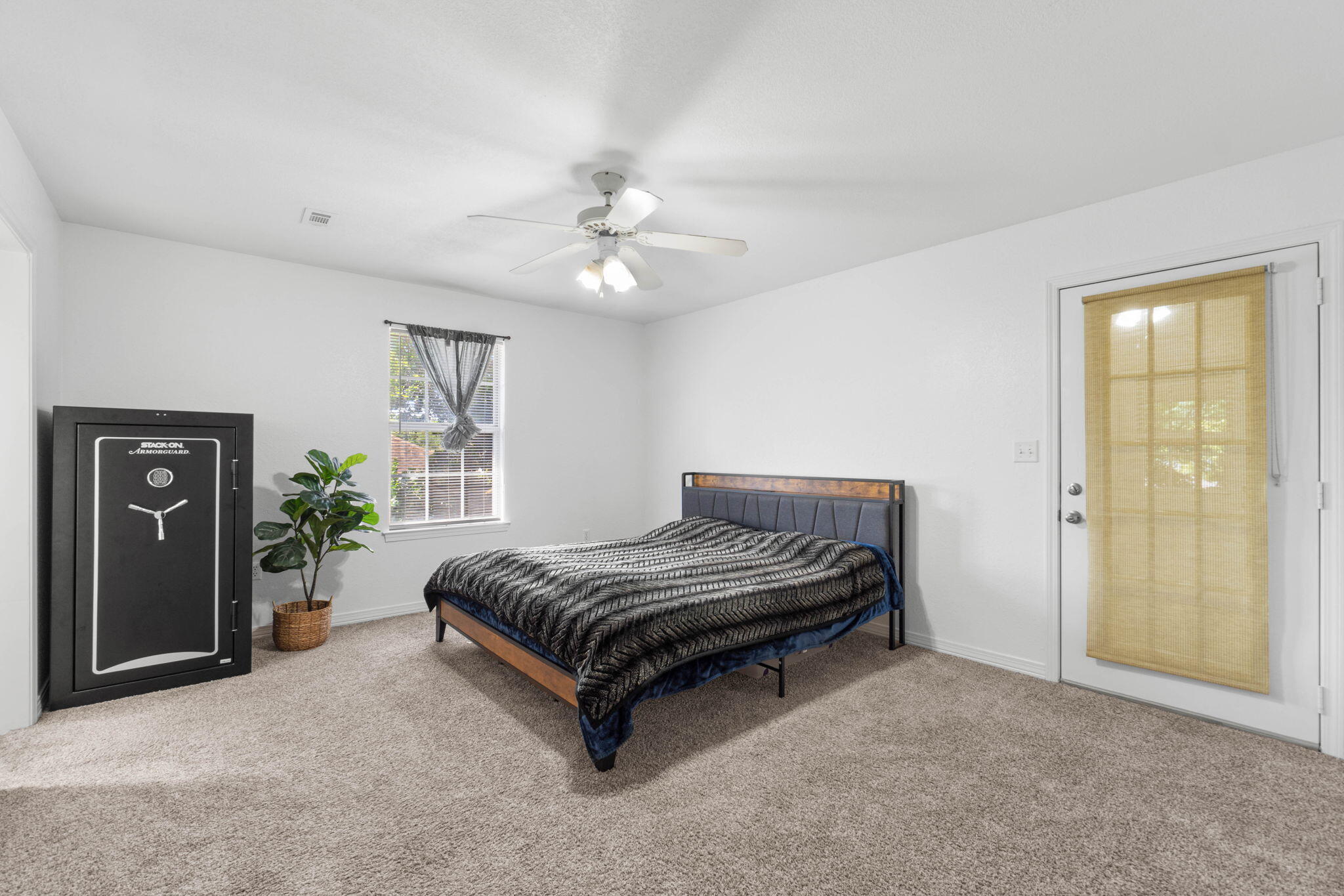 NORTHVIEW ESTATES 3RD ADDN - Residential