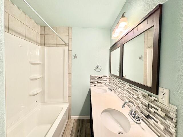 TOWER ACRES - Residential Lease