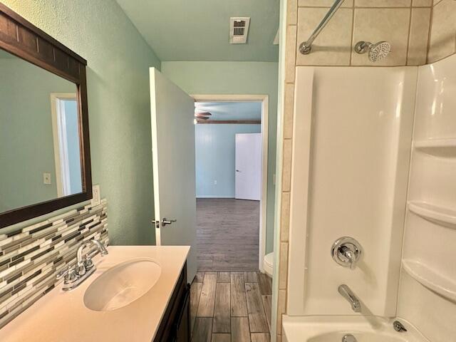 TOWER ACRES - Residential Lease