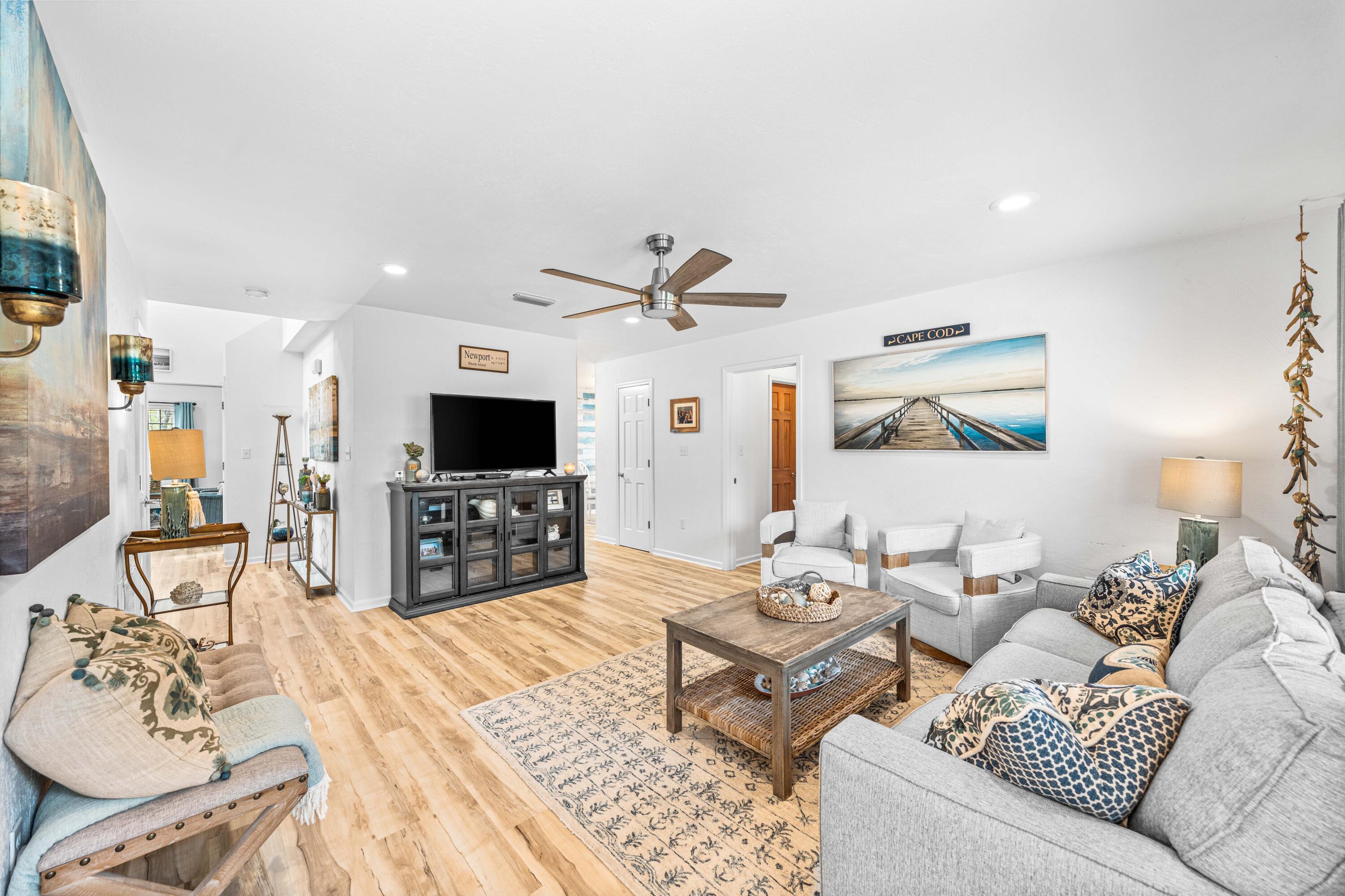 PINES OF BLUE MOUNTAIN - Residential