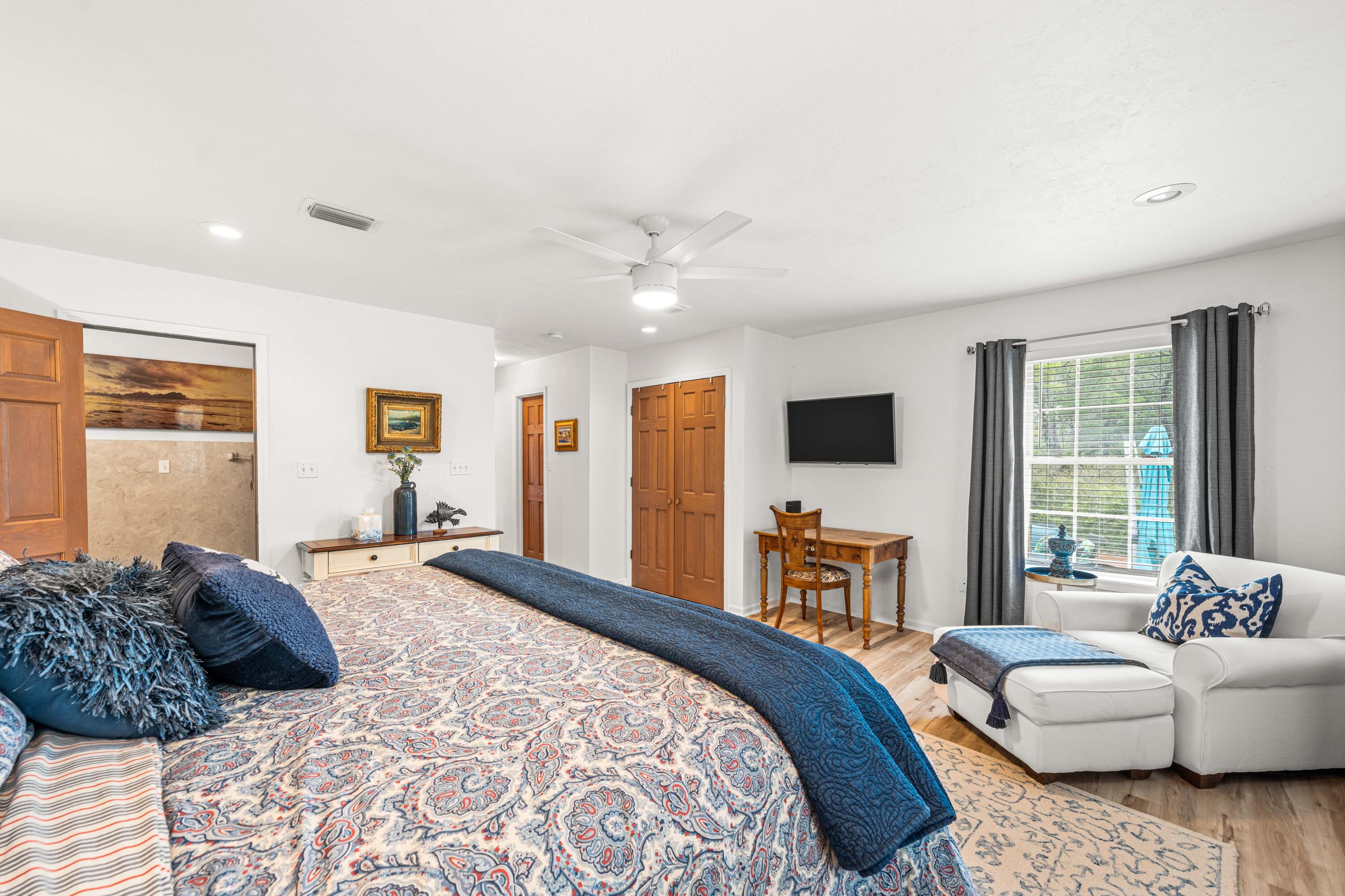 PINES OF BLUE MOUNTAIN - Residential