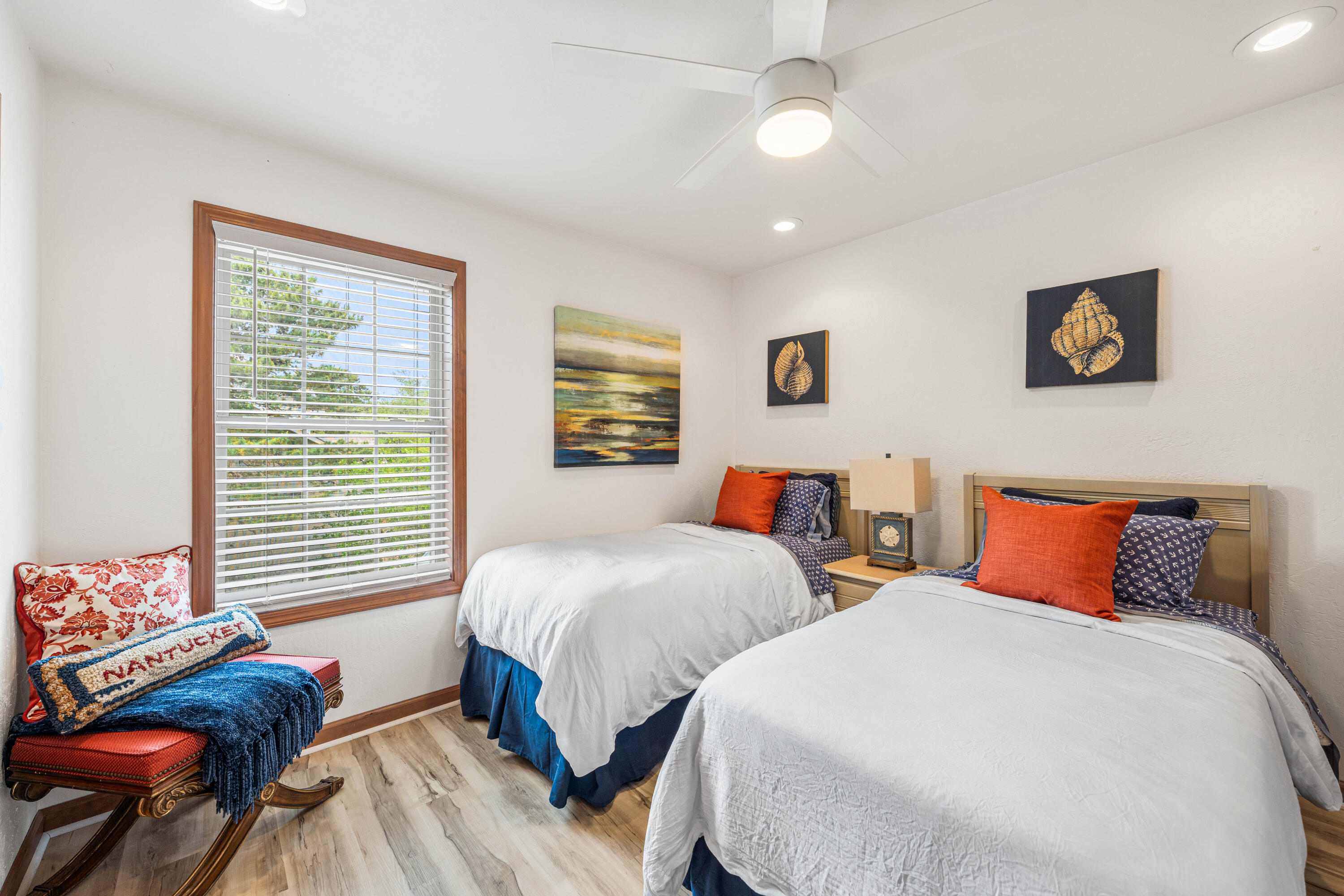 PINES OF BLUE MOUNTAIN - Residential