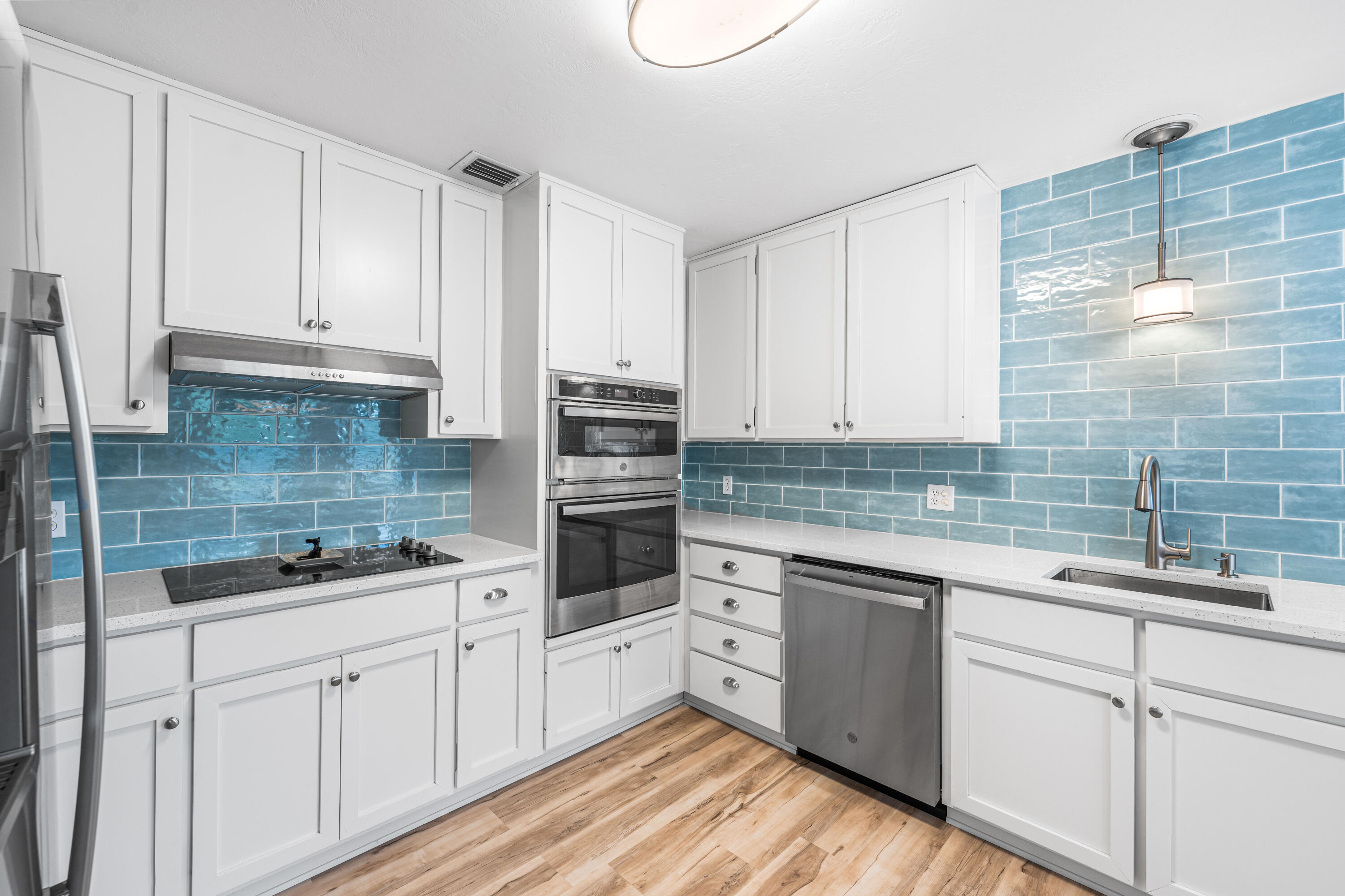 PINES OF BLUE MOUNTAIN - Residential