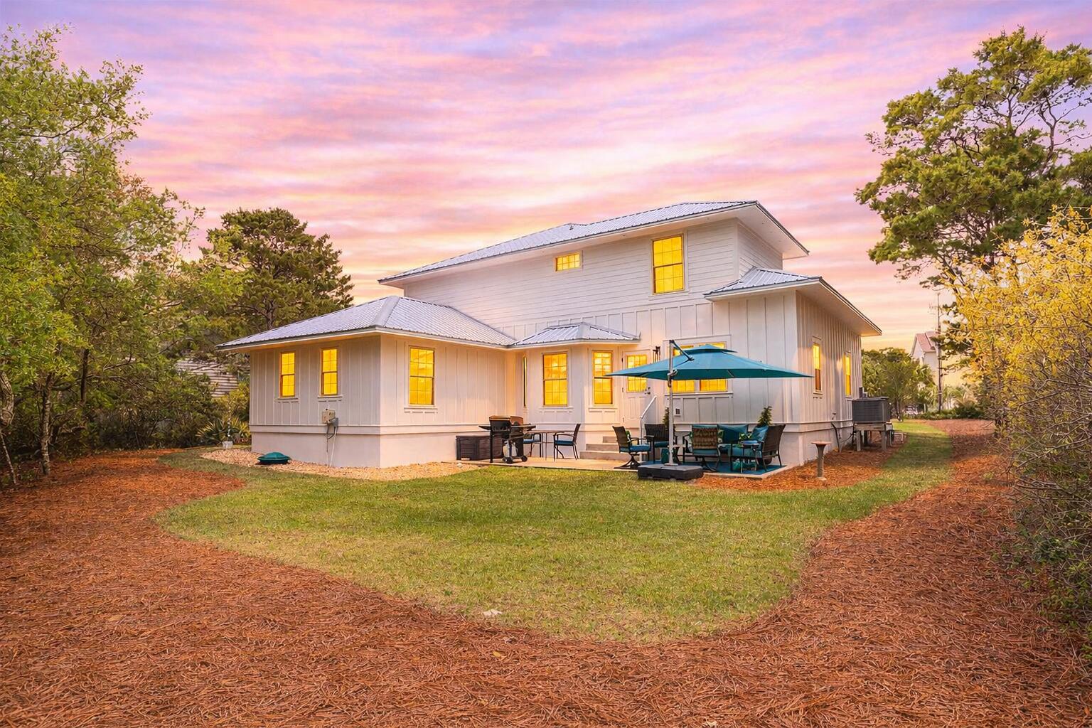 PINES OF BLUE MOUNTAIN - Residential