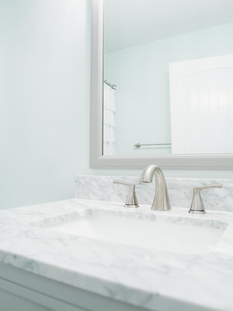 NAVARRE S/D 2ND ADDN - Residential Lease