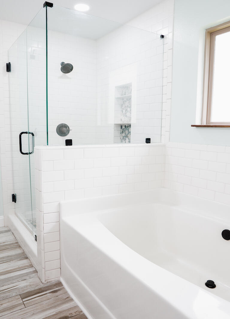 NAVARRE S/D 2ND ADDN - Residential Lease