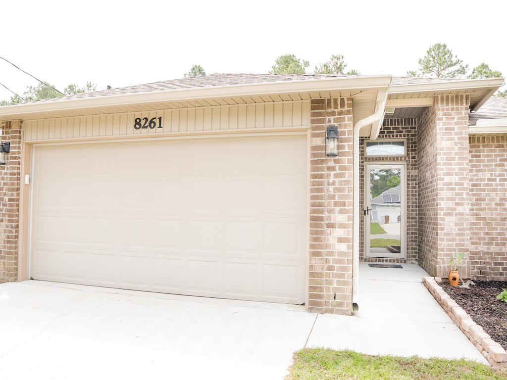 NAVARRE S/D 2ND ADDN - Residential Lease