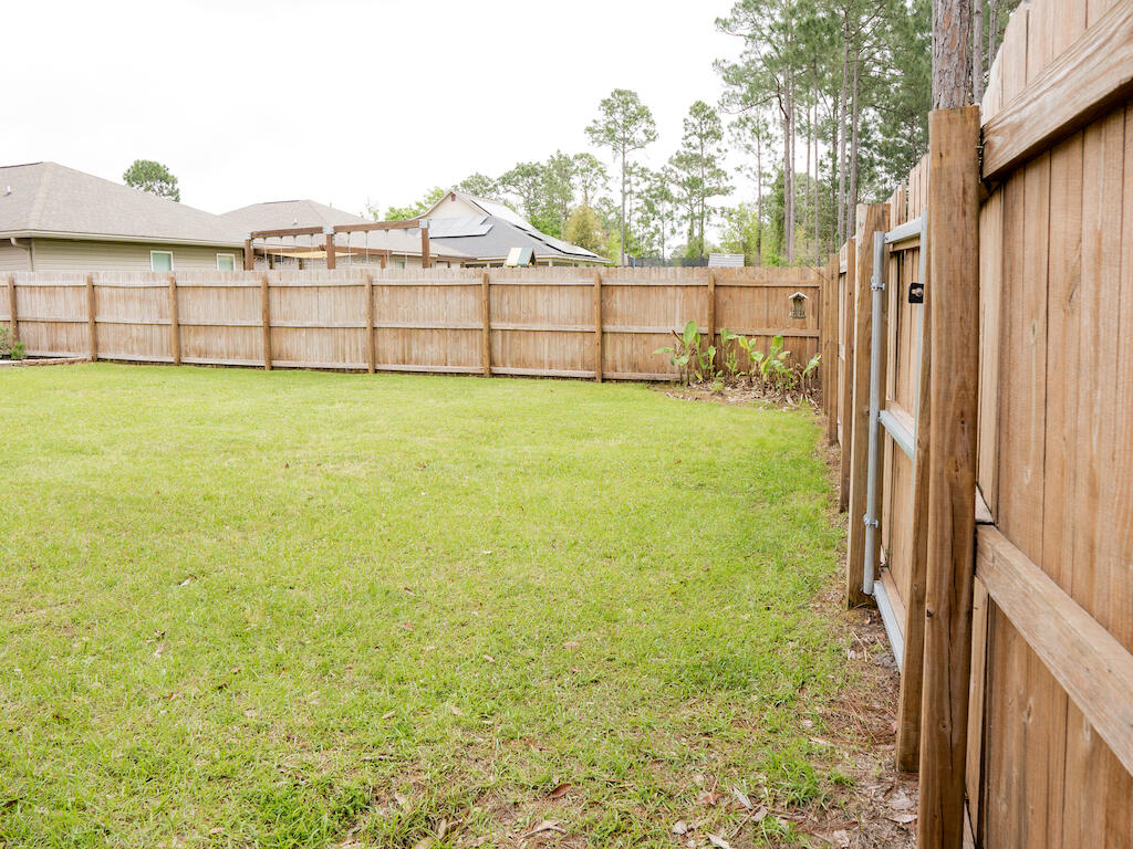 NAVARRE S/D 2ND ADDN - Residential Lease