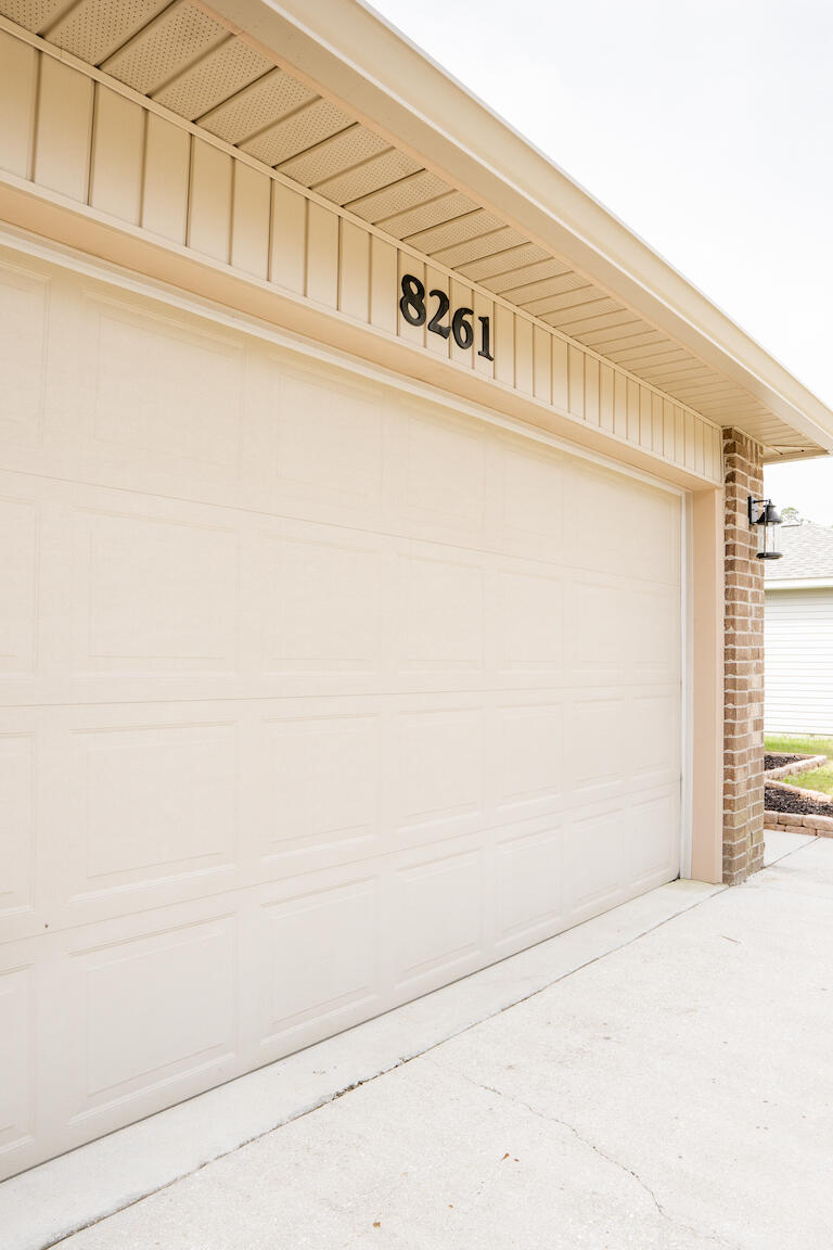 NAVARRE S/D 2ND ADDN - Residential Lease