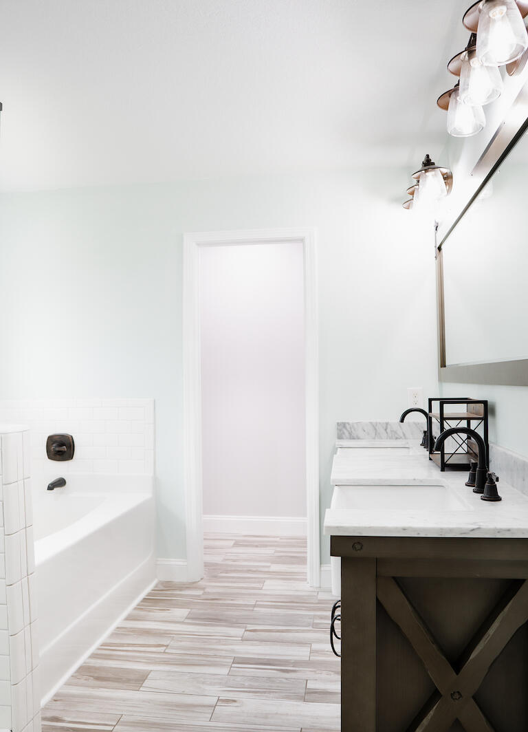 NAVARRE S/D 2ND ADDN - Residential Lease