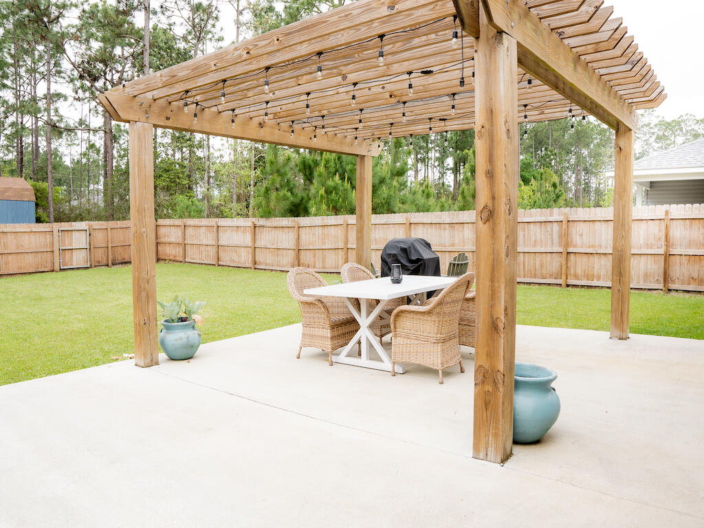 NAVARRE S/D 2ND ADDN - Residential Lease