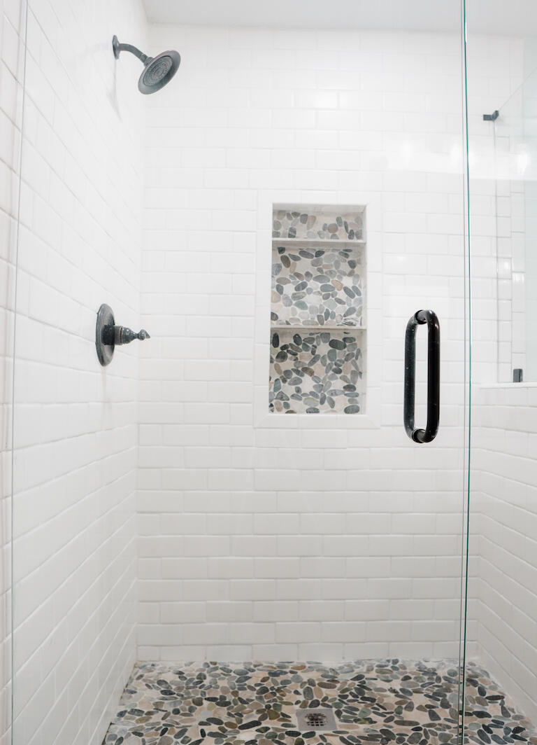 NAVARRE S/D 2ND ADDN - Residential Lease