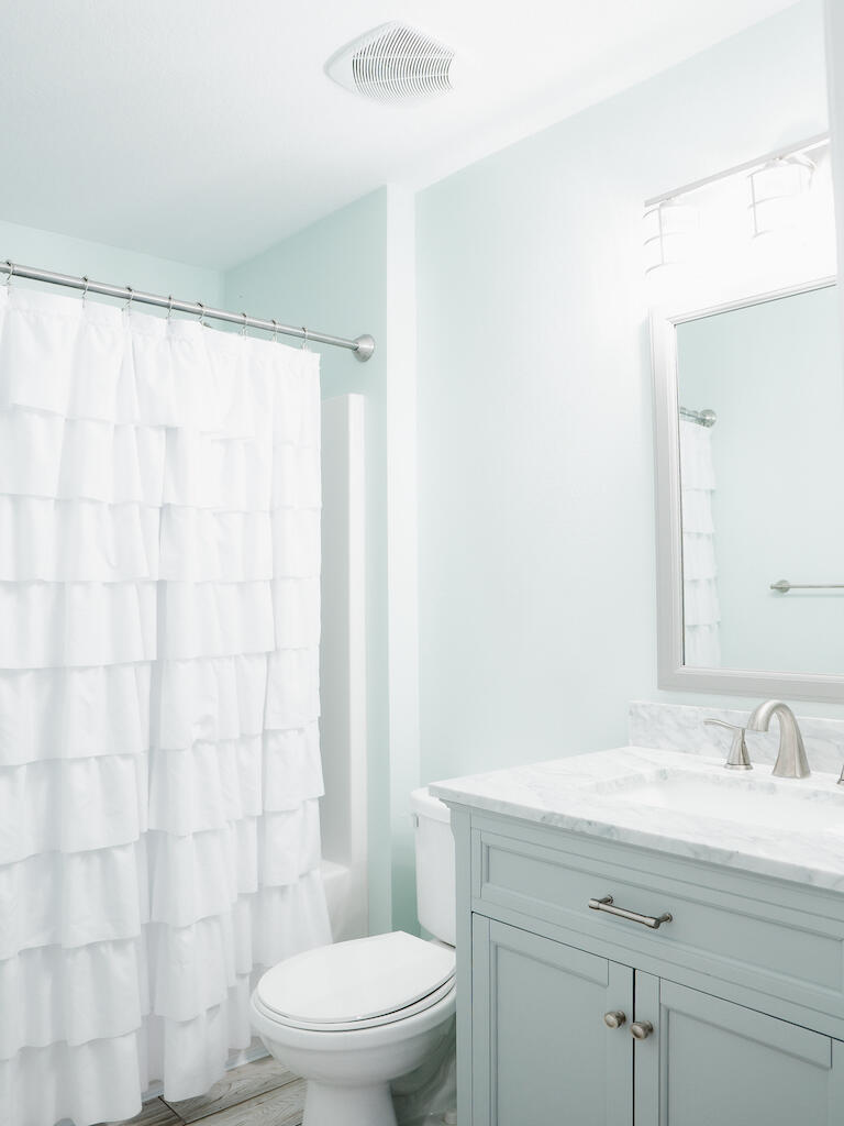 NAVARRE S/D 2ND ADDN - Residential Lease