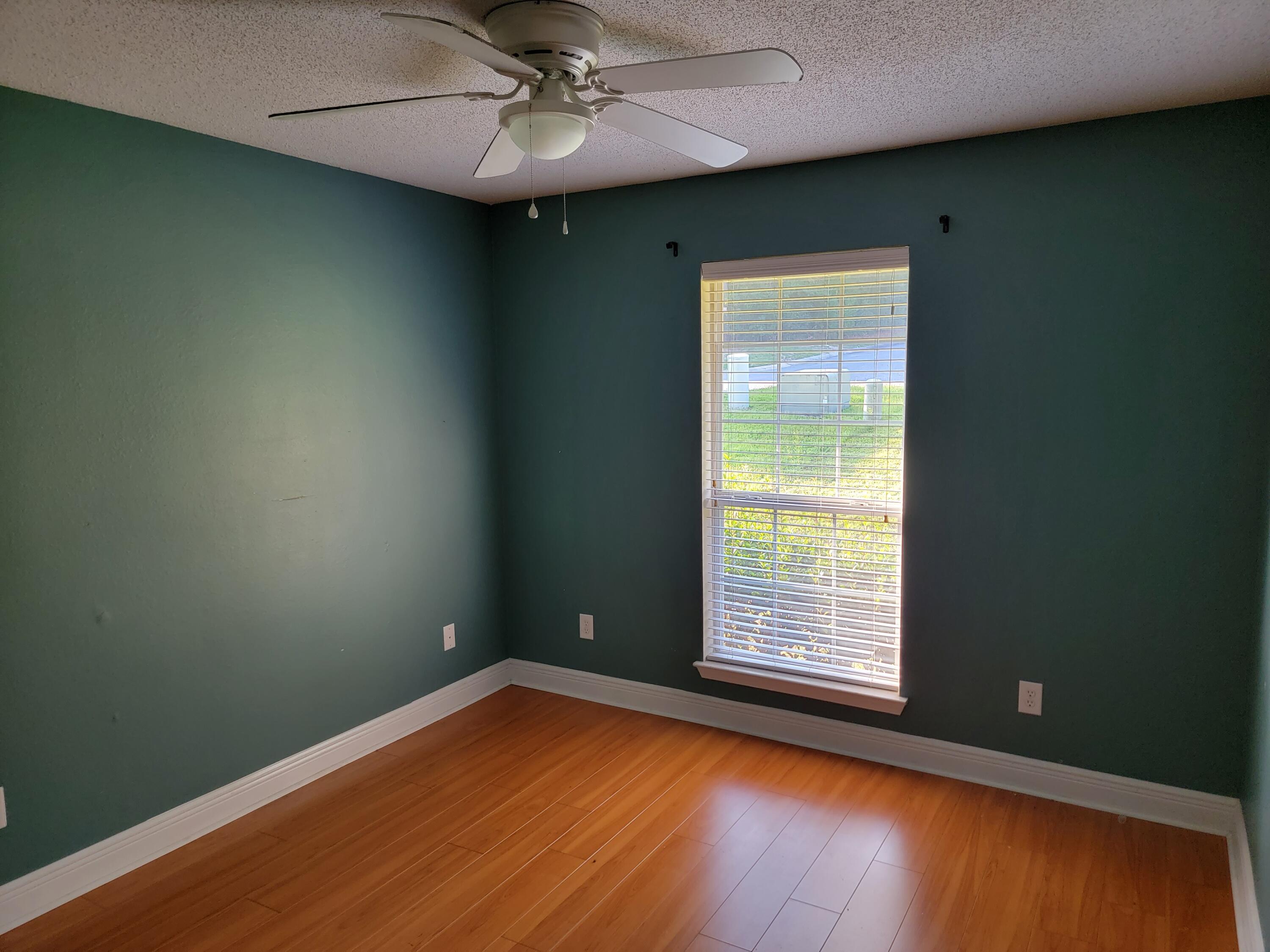 FOX VALLEY - Residential Lease