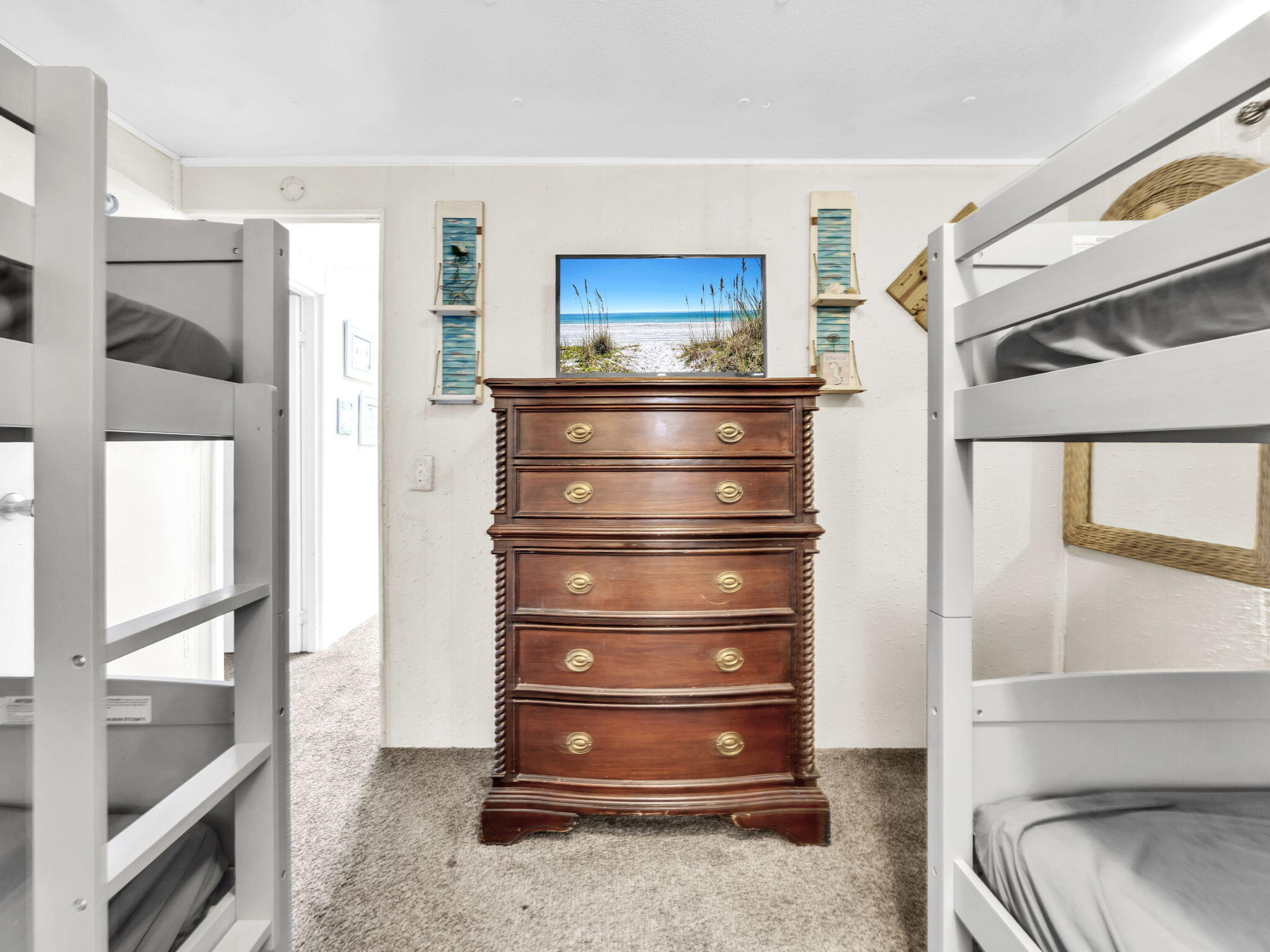 LARKER WOOD ESTATES - Residential