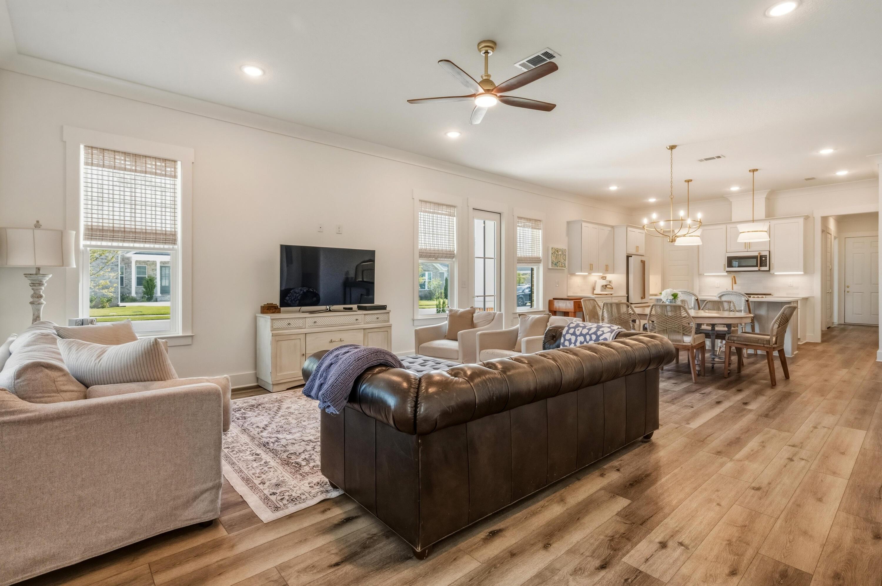 DEER MOSS CREEK - Residential