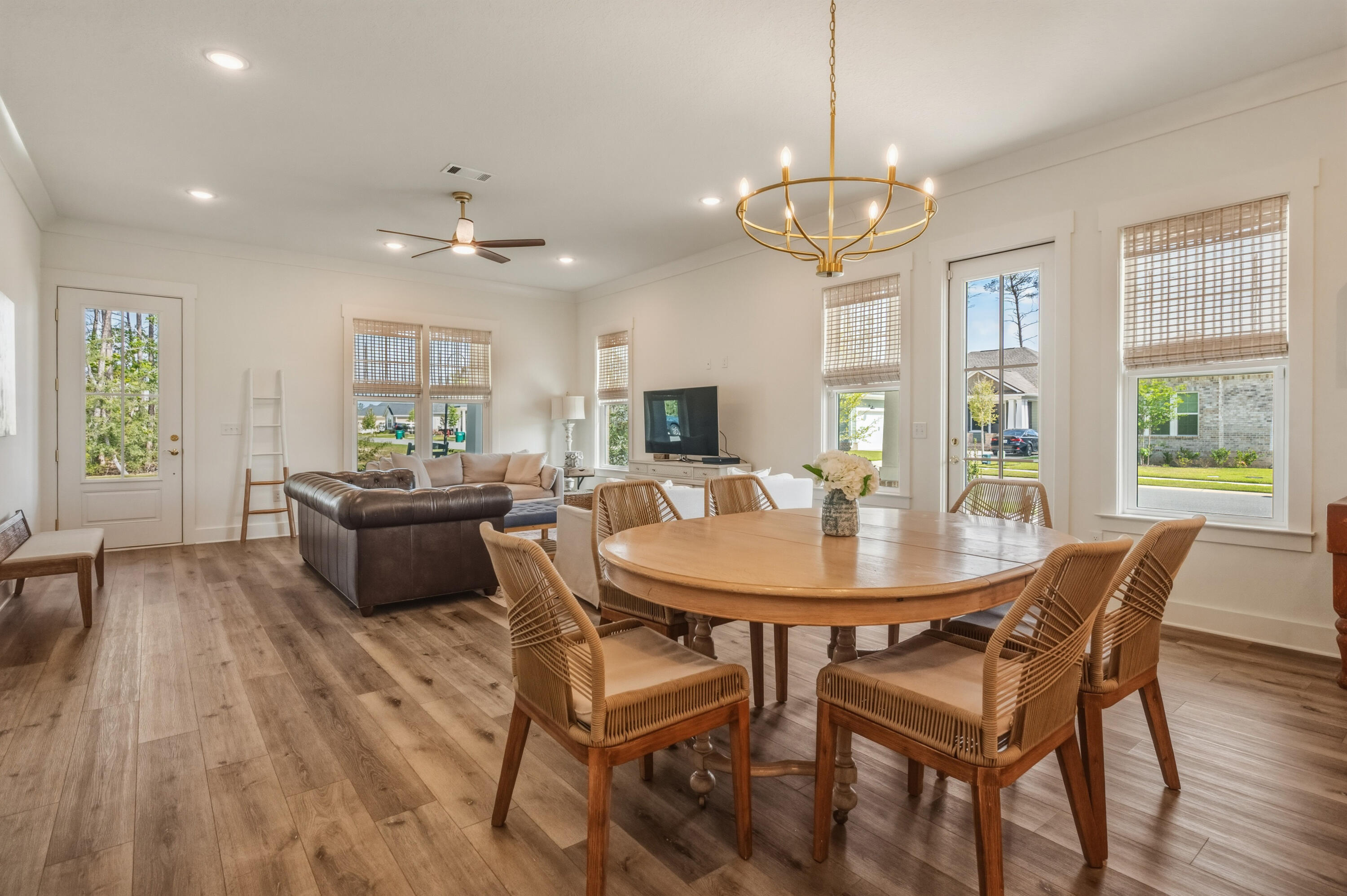 DEER MOSS CREEK - Residential