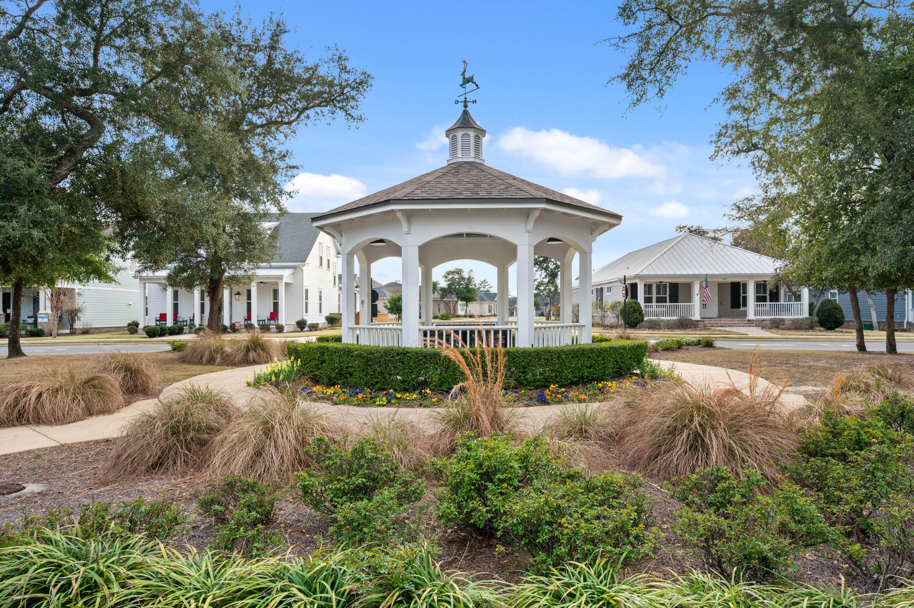 DEER MOSS CREEK - Residential