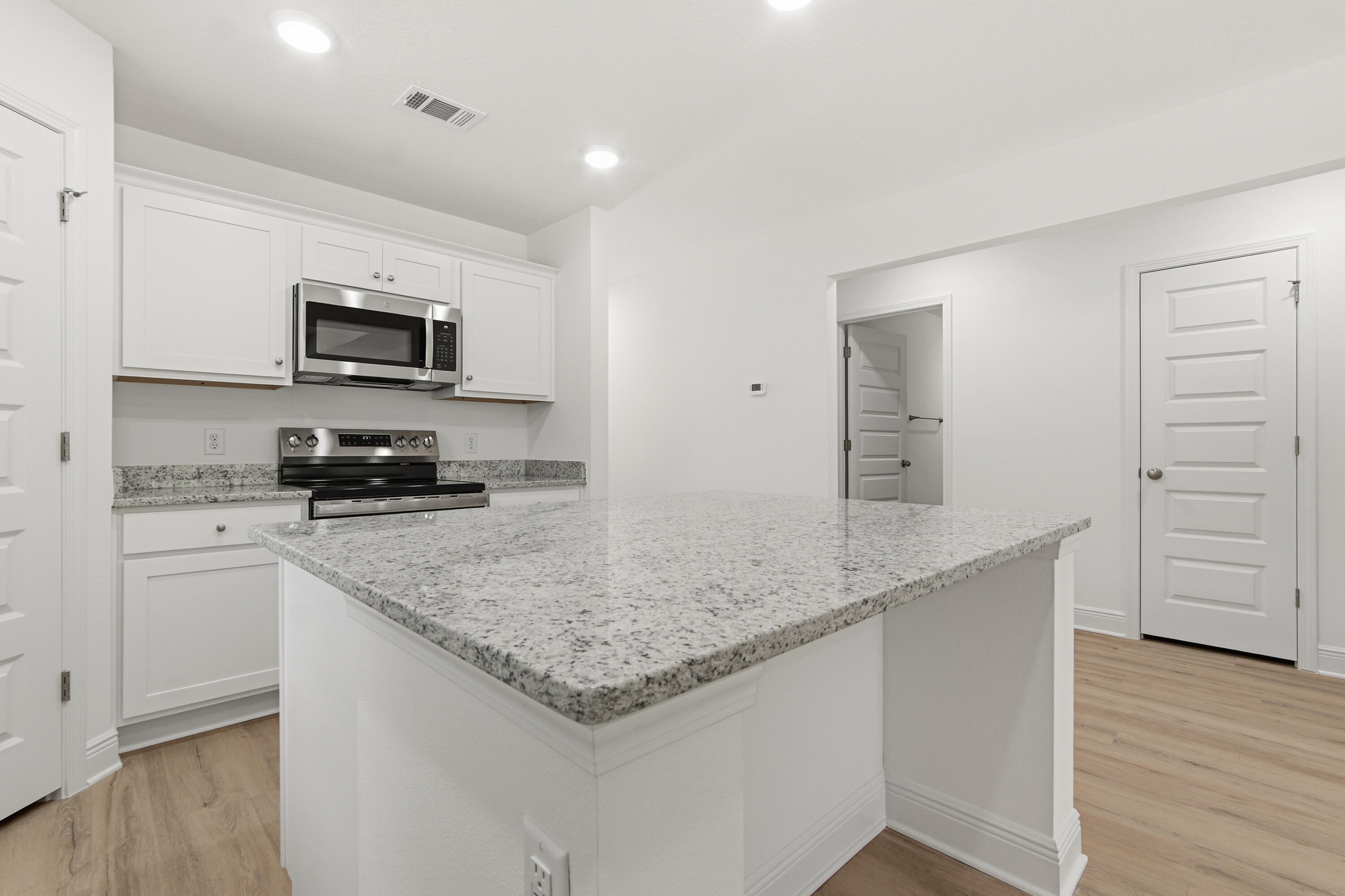 OAKWOOD HILLS UNIT 1 - Residential