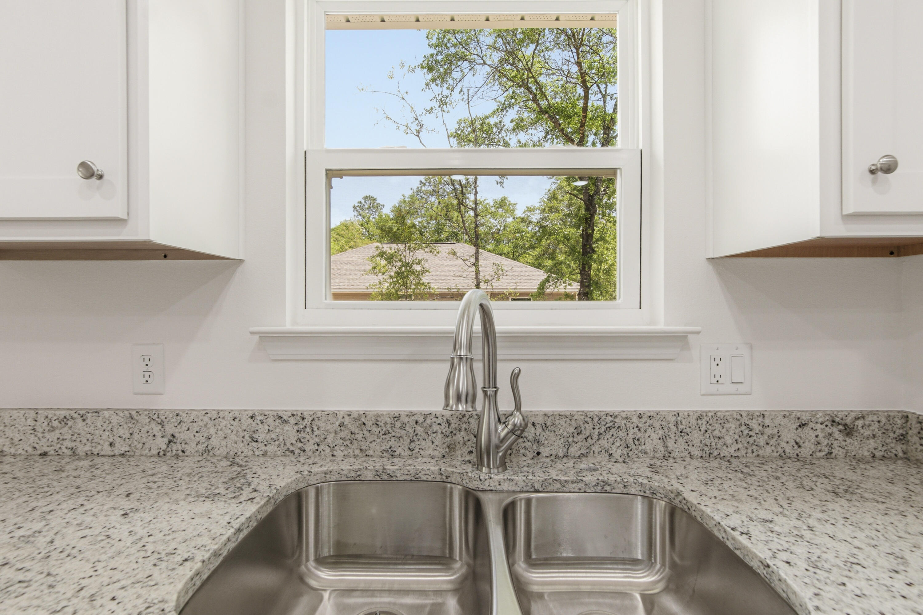 OAKWOOD HILLS UNIT 1 - Residential