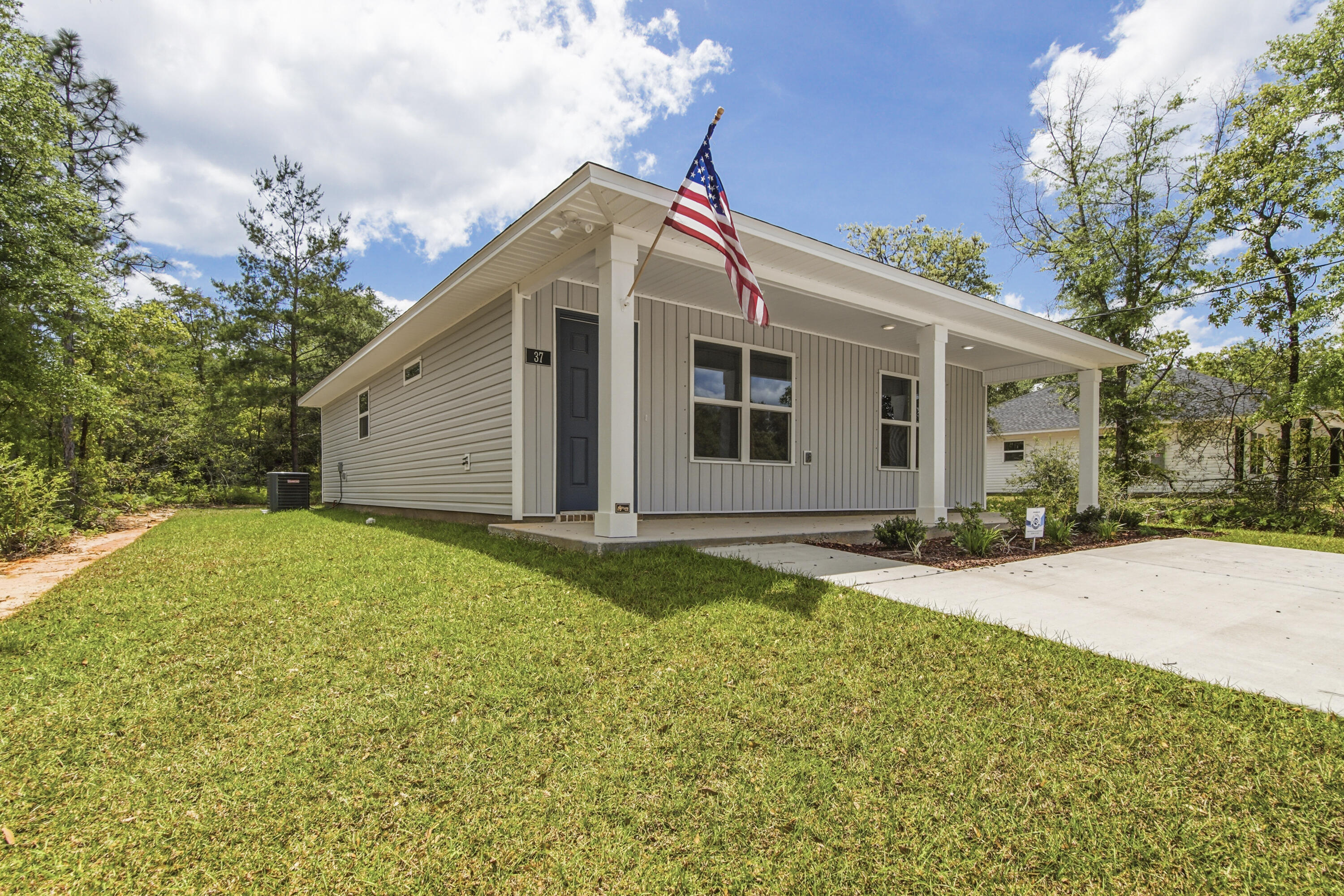 OAKWOOD HILLS UNIT 1 - Residential