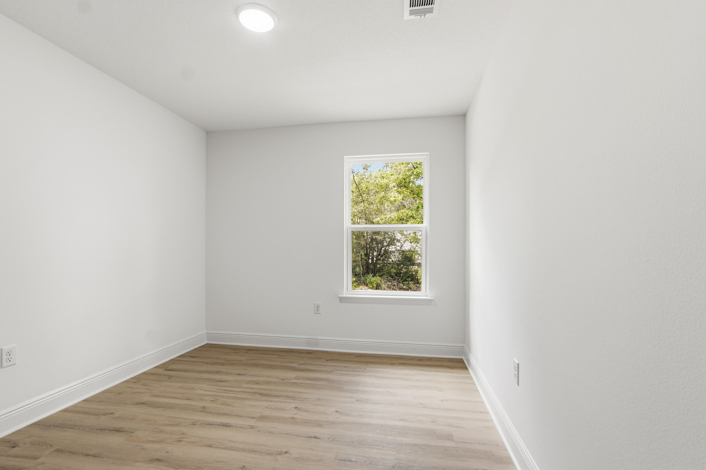 OAKWOOD HILLS UNIT 1 - Residential