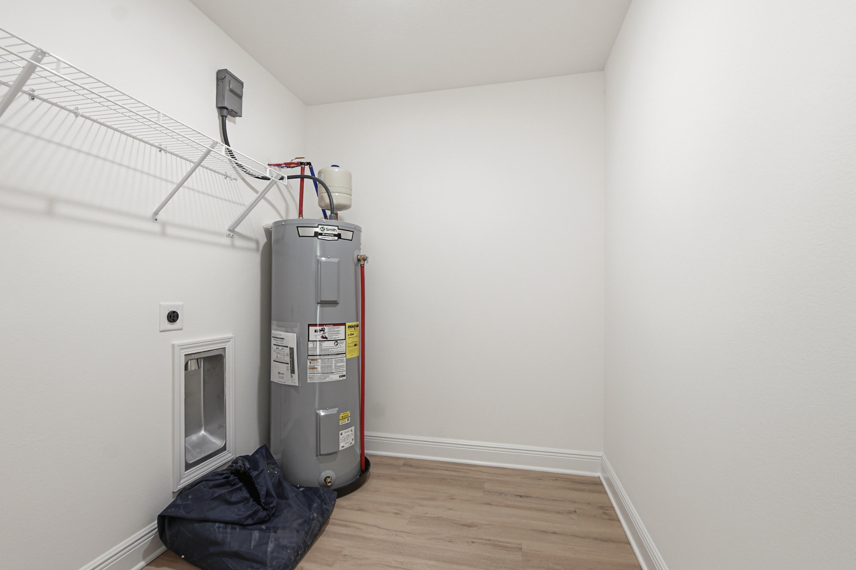 OAKWOOD HILLS UNIT 1 - Residential