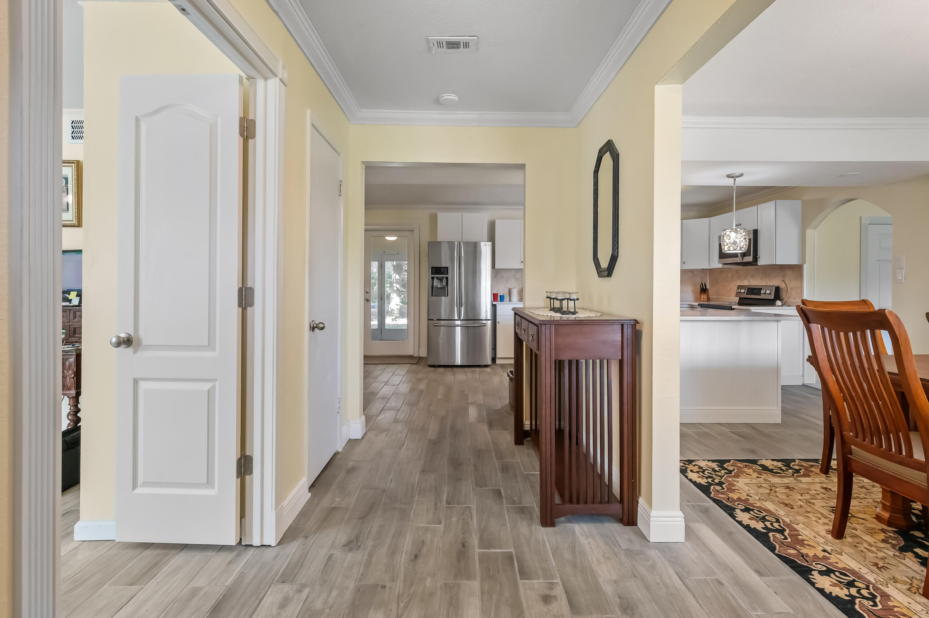 PINE LAKE - Residential