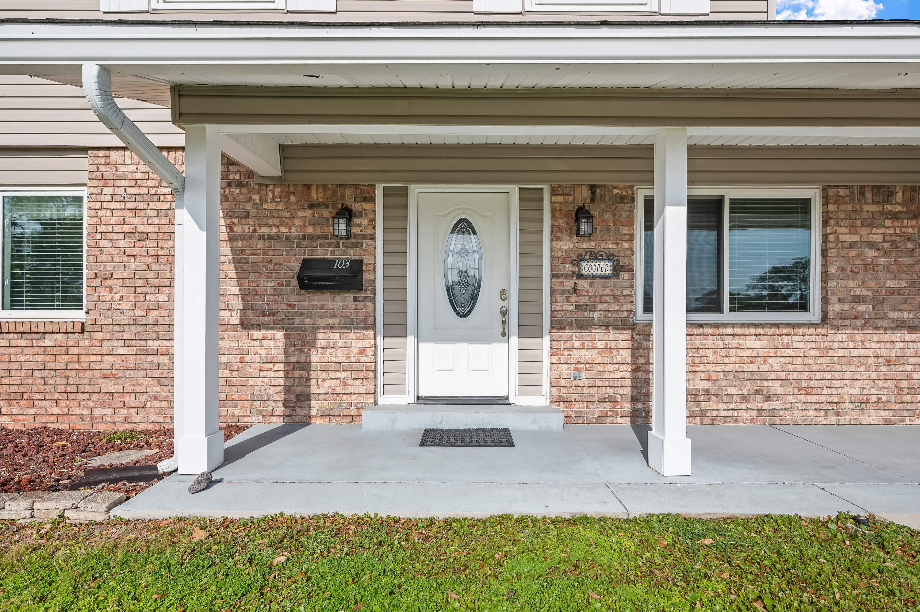 PINE LAKE - Residential