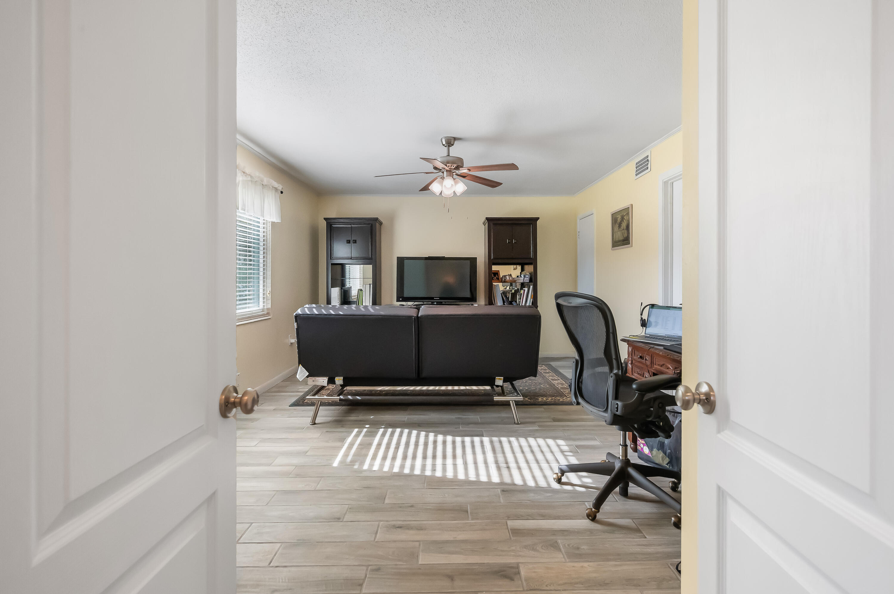 PINE LAKE - Residential