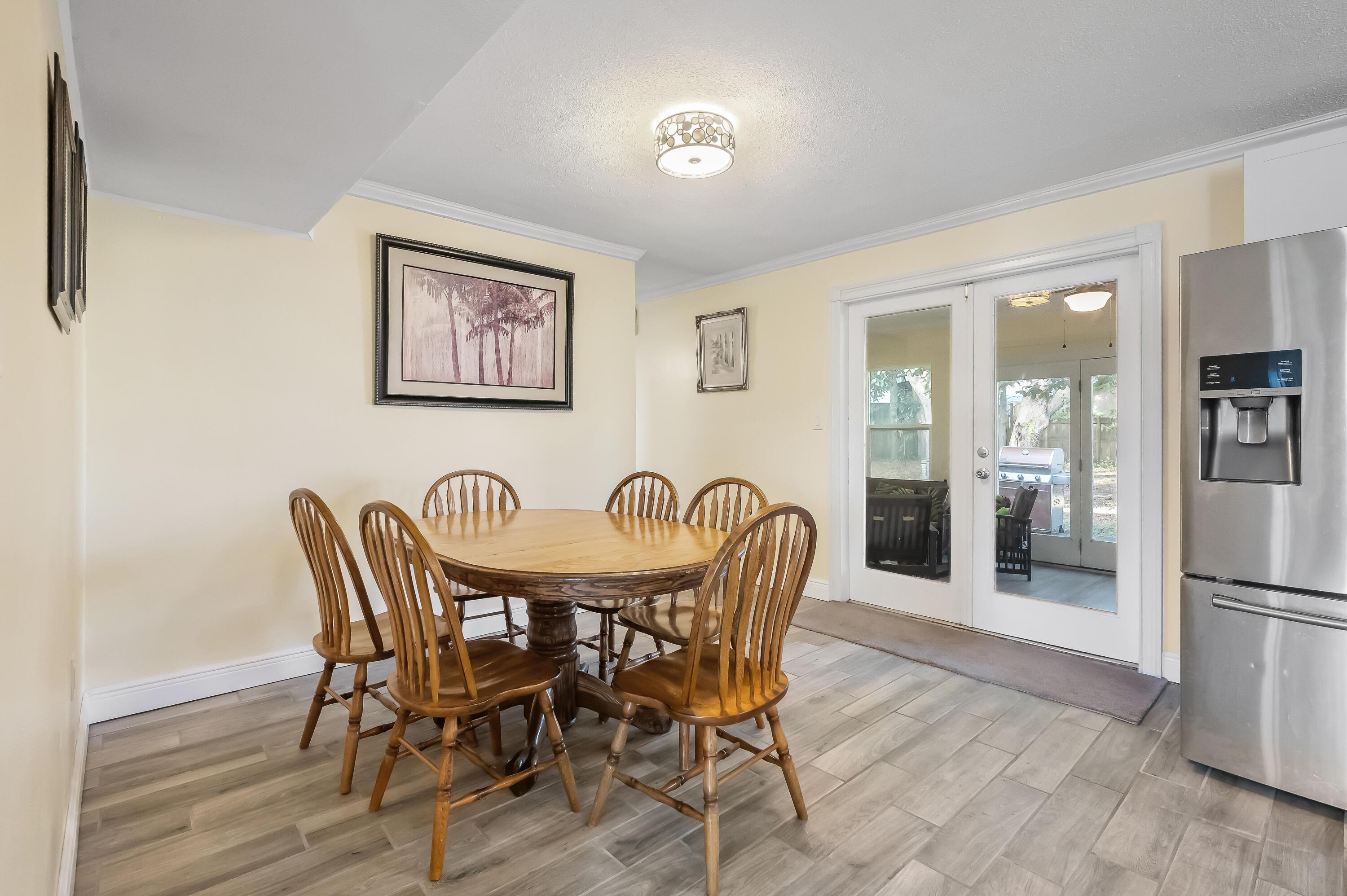 PINE LAKE - Residential