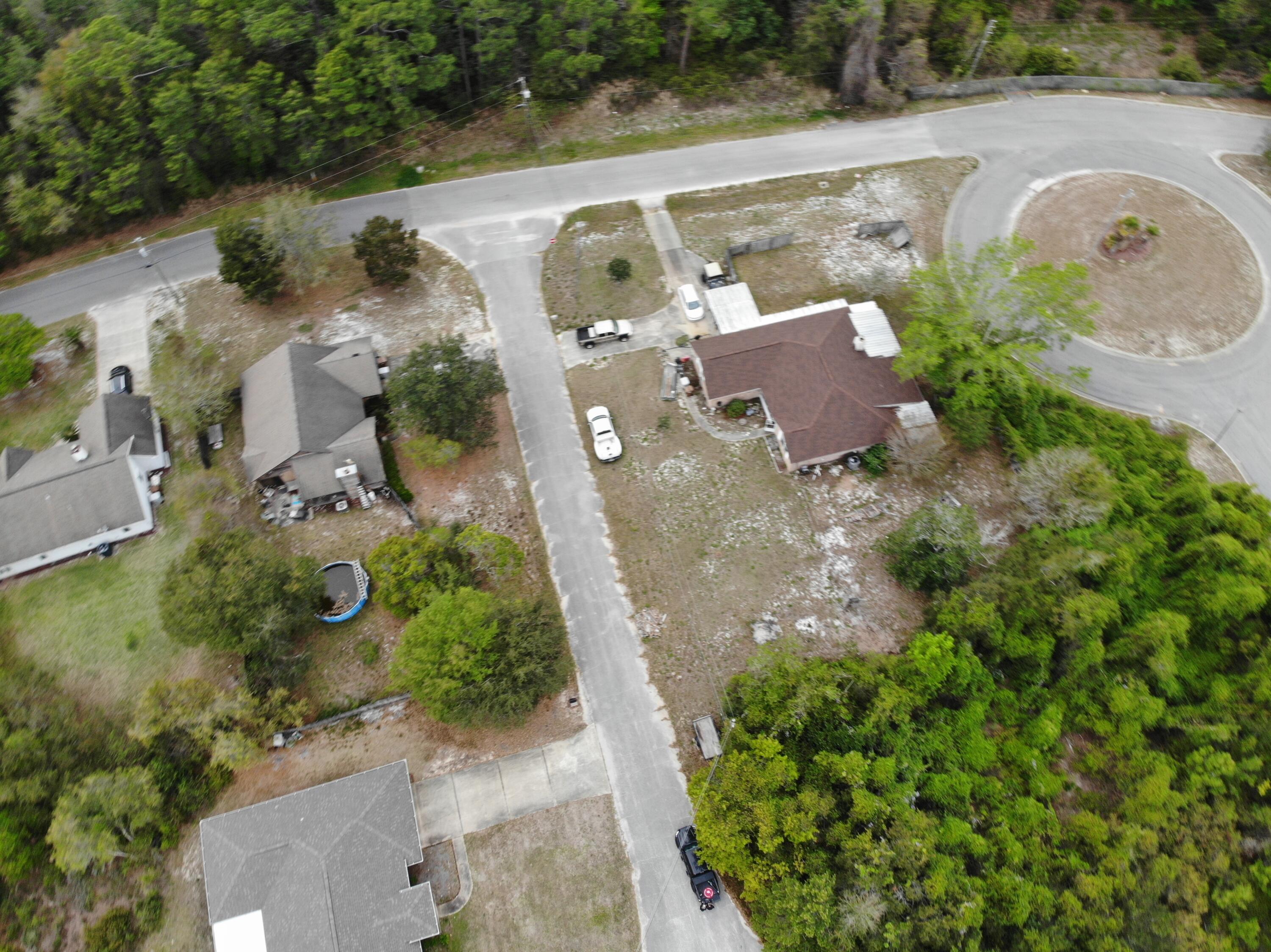 WILLIAMS CREEK ESTATES - Land