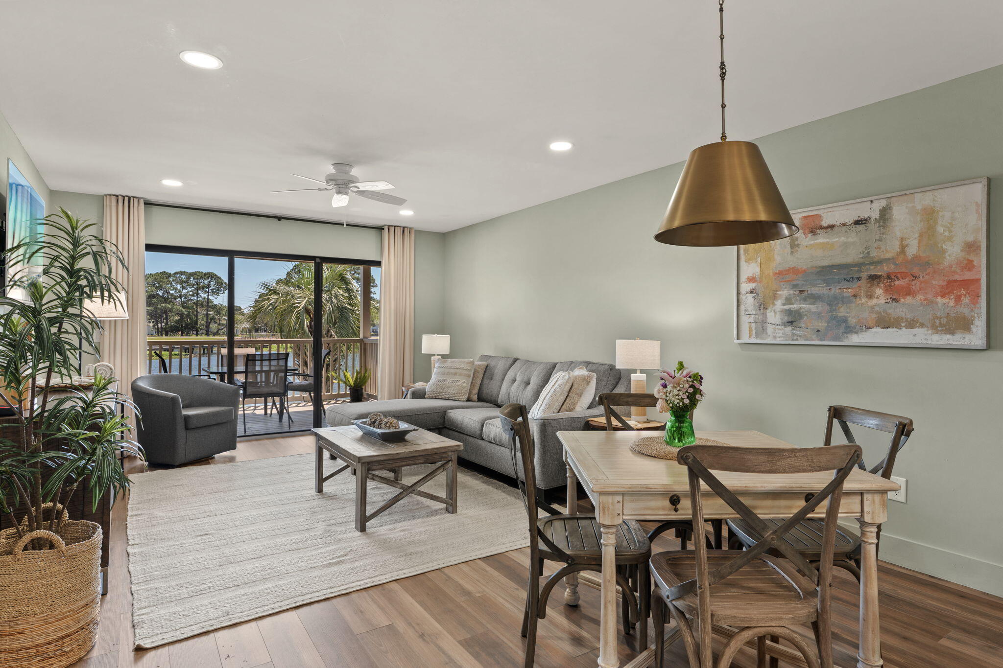 HARBOUR POINT CONDO
Sandestin Golf and Beach Resort - Residential