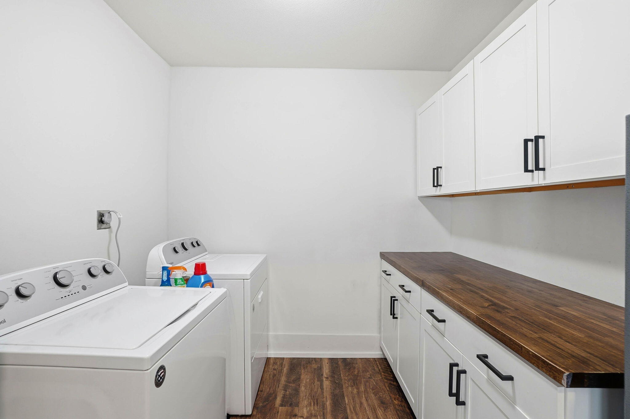 Country Club Est 1st Addn - Residential