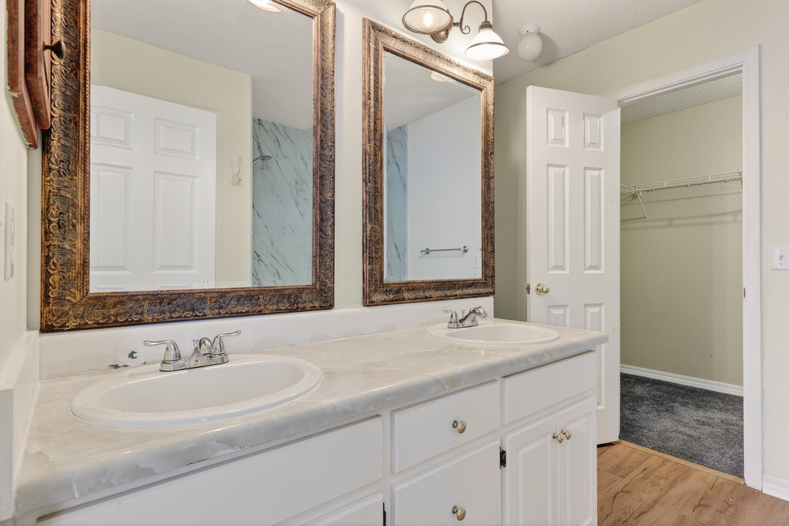 WHISPERWOODS - Residential