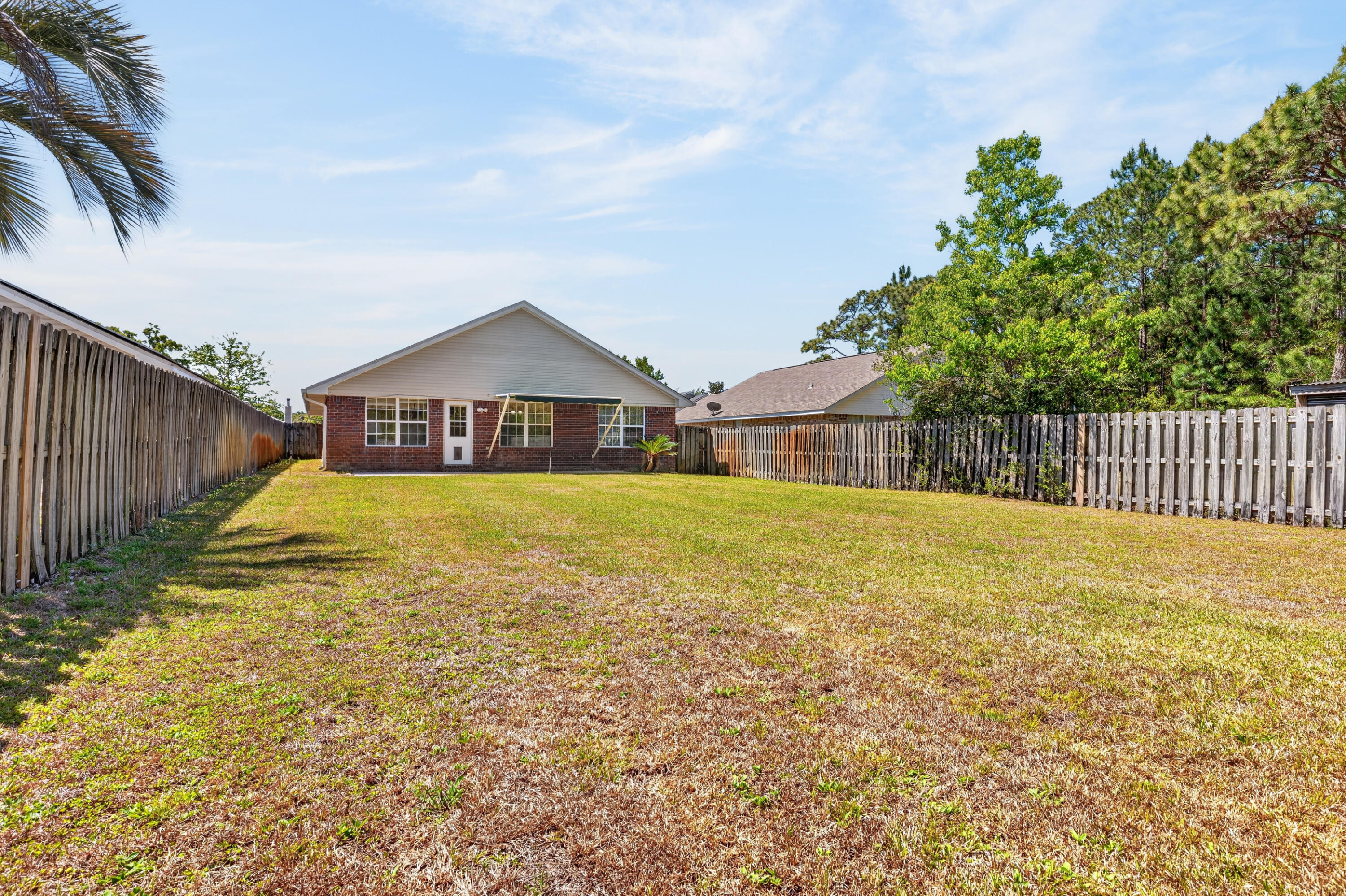 WHISPERWOODS - Residential