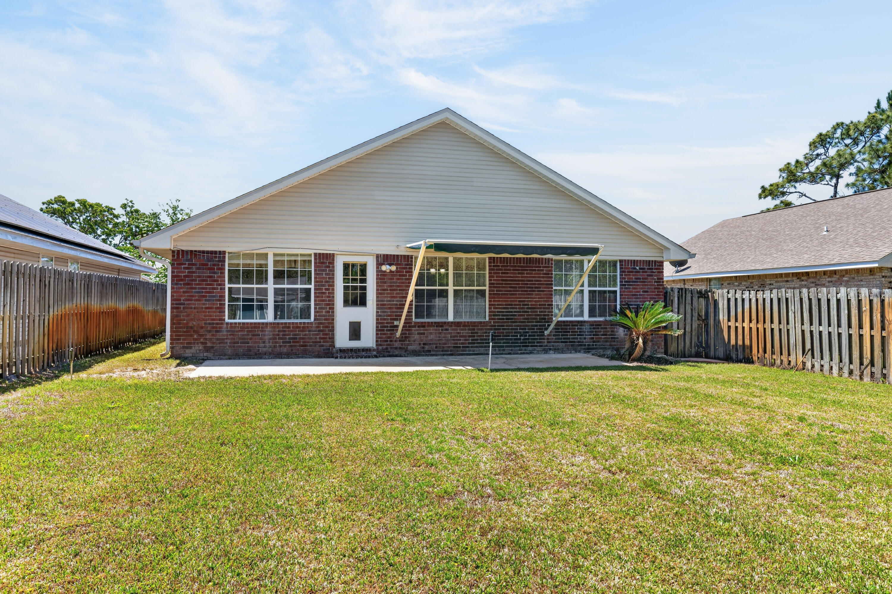 WHISPERWOODS - Residential