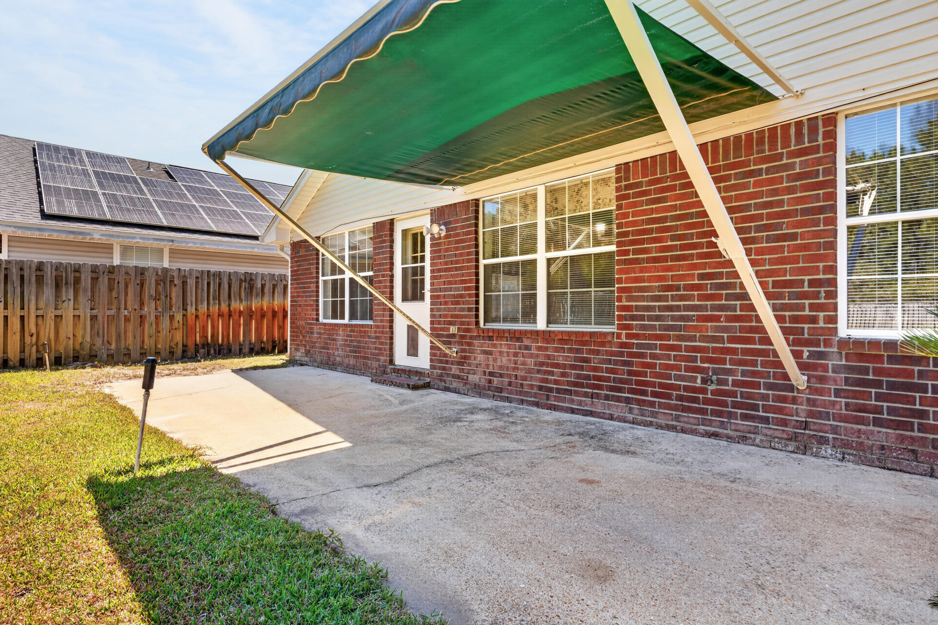 WHISPERWOODS - Residential