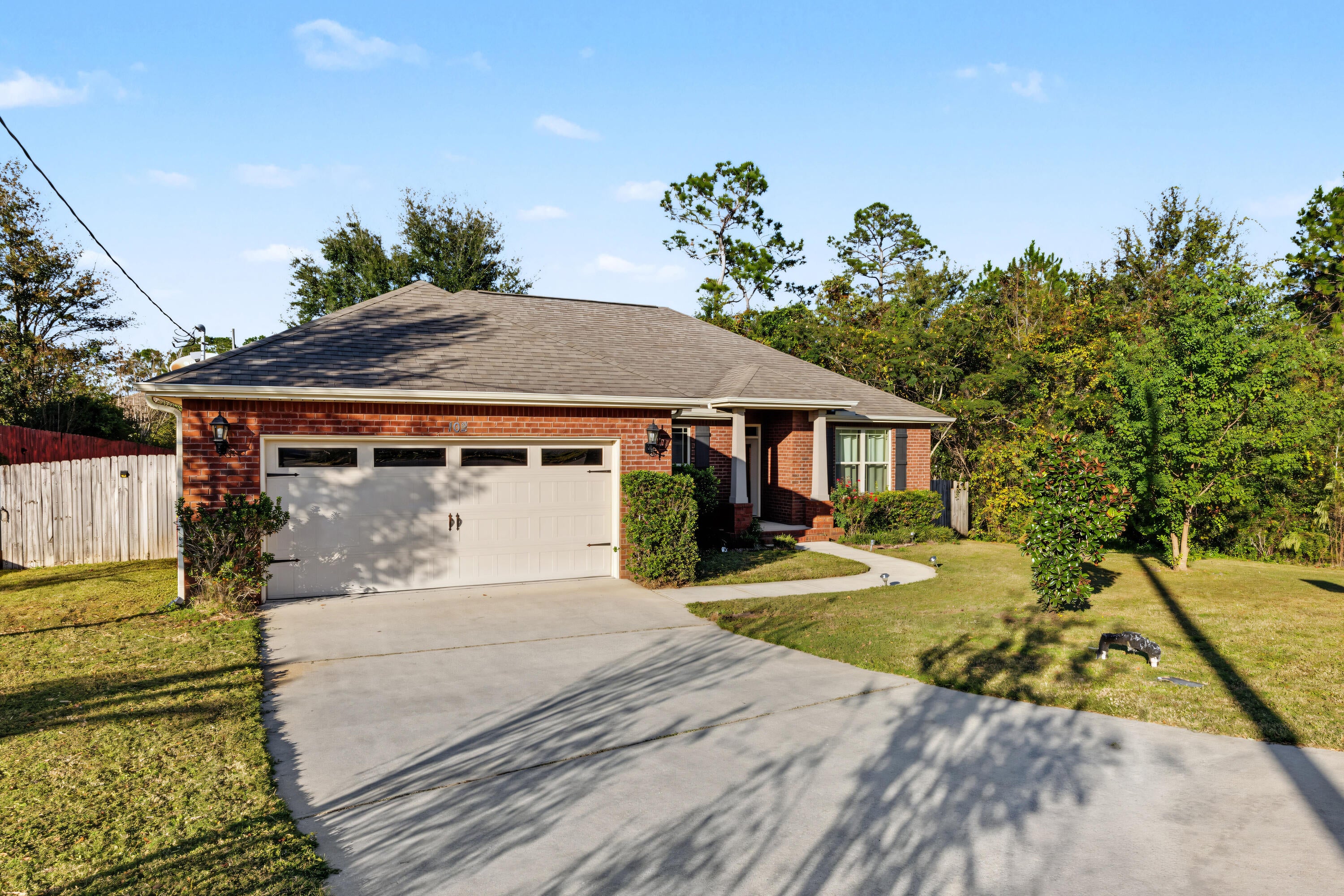 102 Peoria Boulevard
