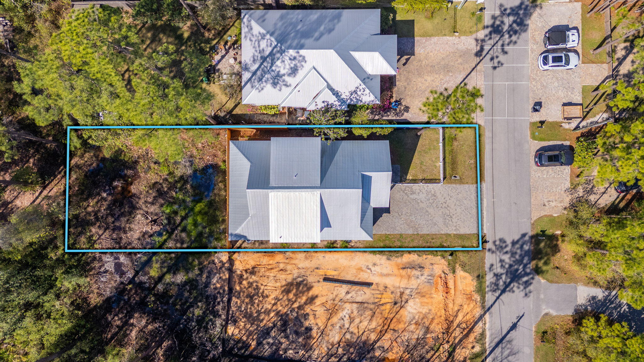 MAGNOLIA BEACH - Residential