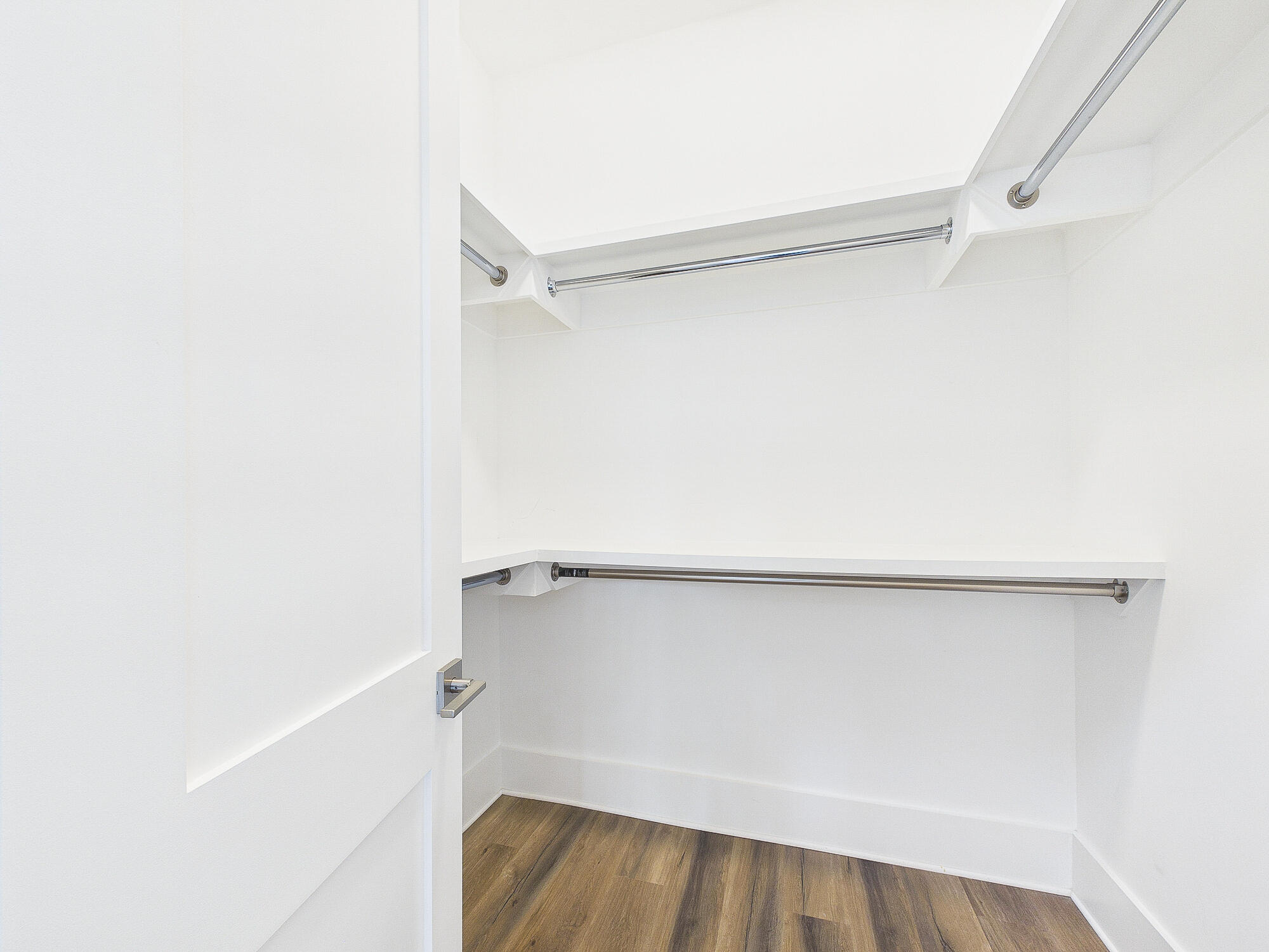 MAGNOLIA BEACH - Residential